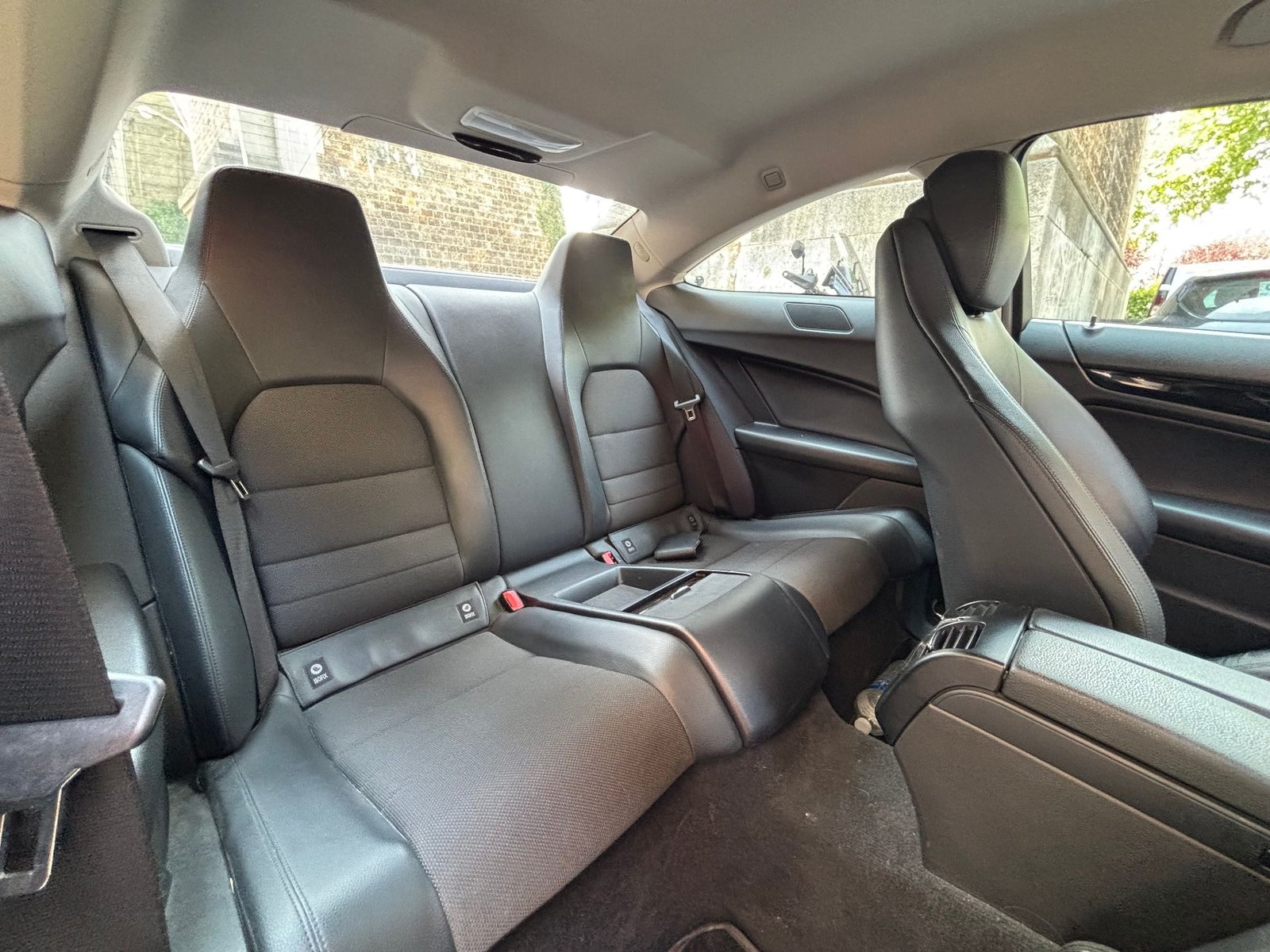 Mercedes-Benz Classe C Exécutive Phase 2 Coupé 220 CDi 2.1 CDI 16V DPF BlueEFFICIENCY 170 cv