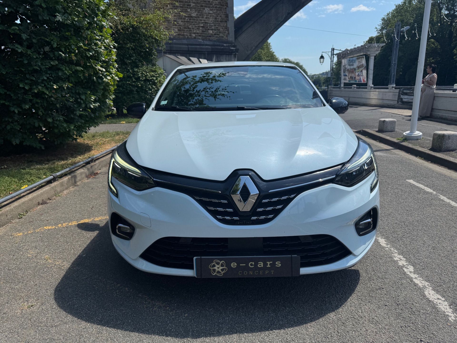 Renault Clio V 5 Portes E-TECH 1.6 i 16V GPF 140 Hybrid S&S 91 cv Boîte auto