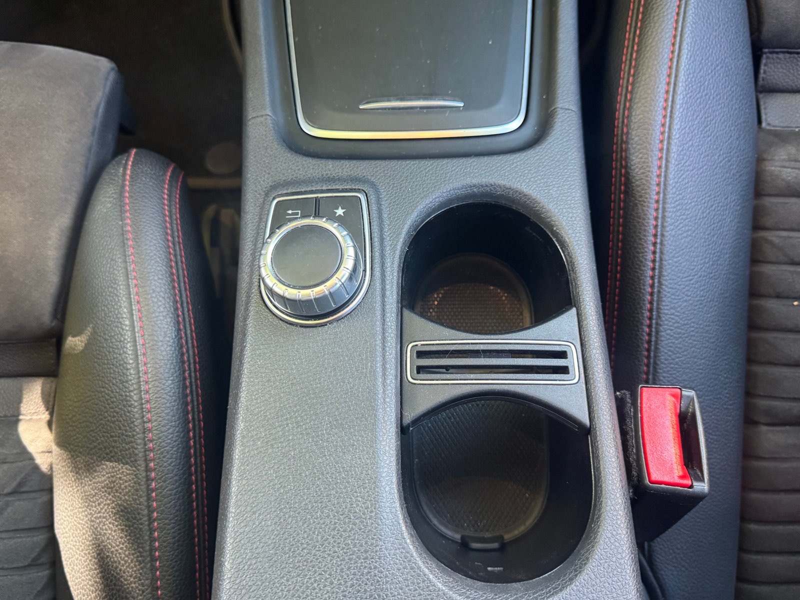 Mercedes-Benz Classe A PACK FASCINATION Phase 2 160 1.6 Ti 16V 7G-DCT 102 cv Boîte auto