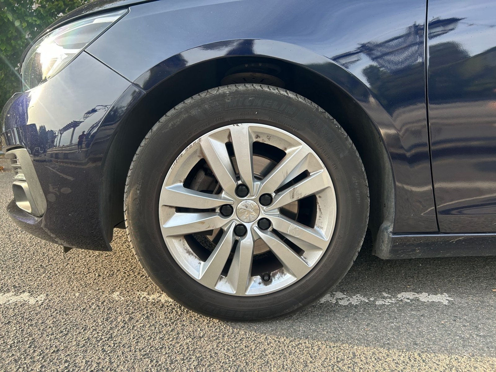 Peugeot 308 Phase II 1.5 BlueHDi 16V EAT8 S&S 130 cv Boîte auto