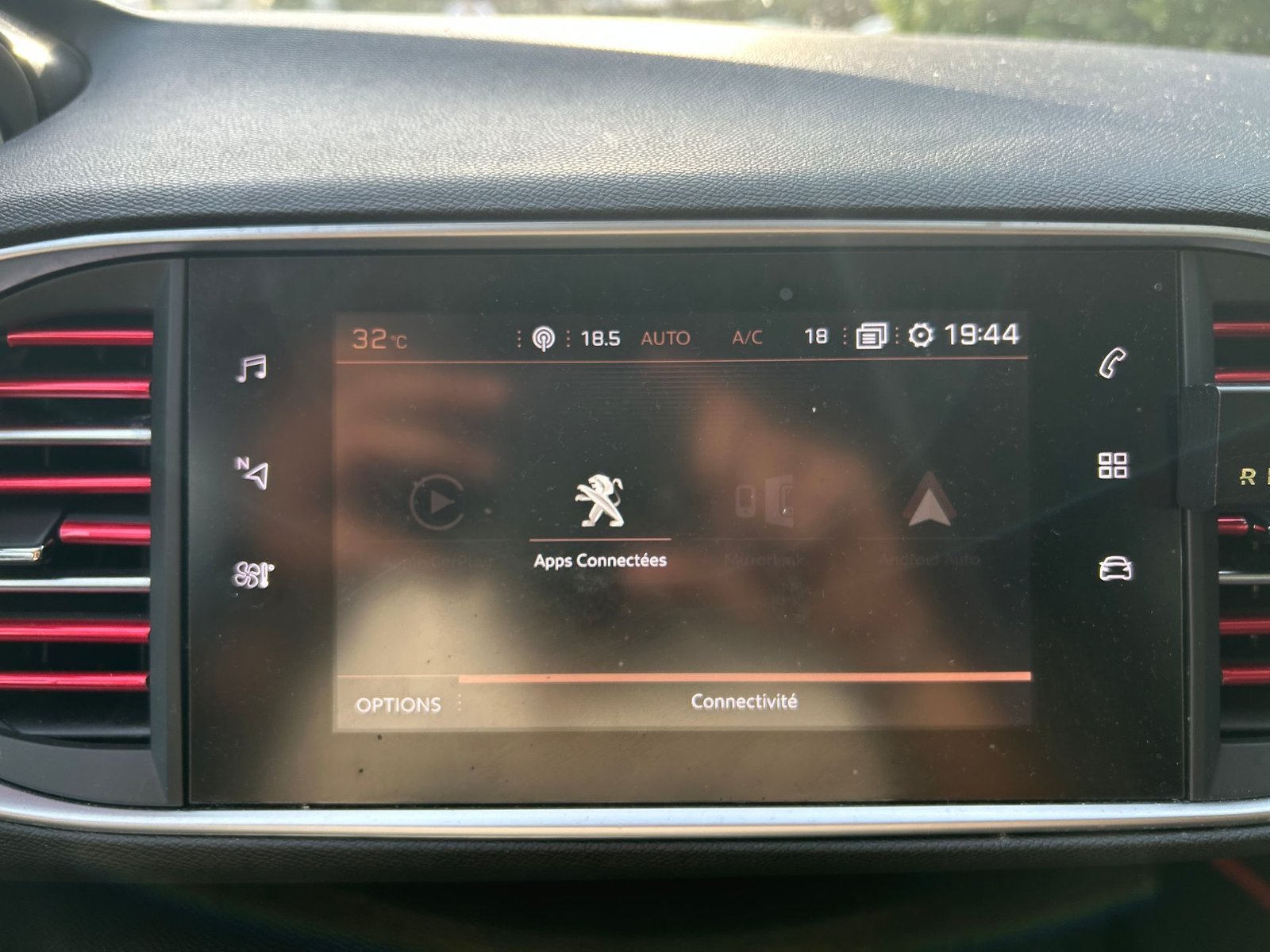 Peugeot 308 Phase II 1.5 BlueHDi 16V EAT8 S&S 130 cv Boîte auto