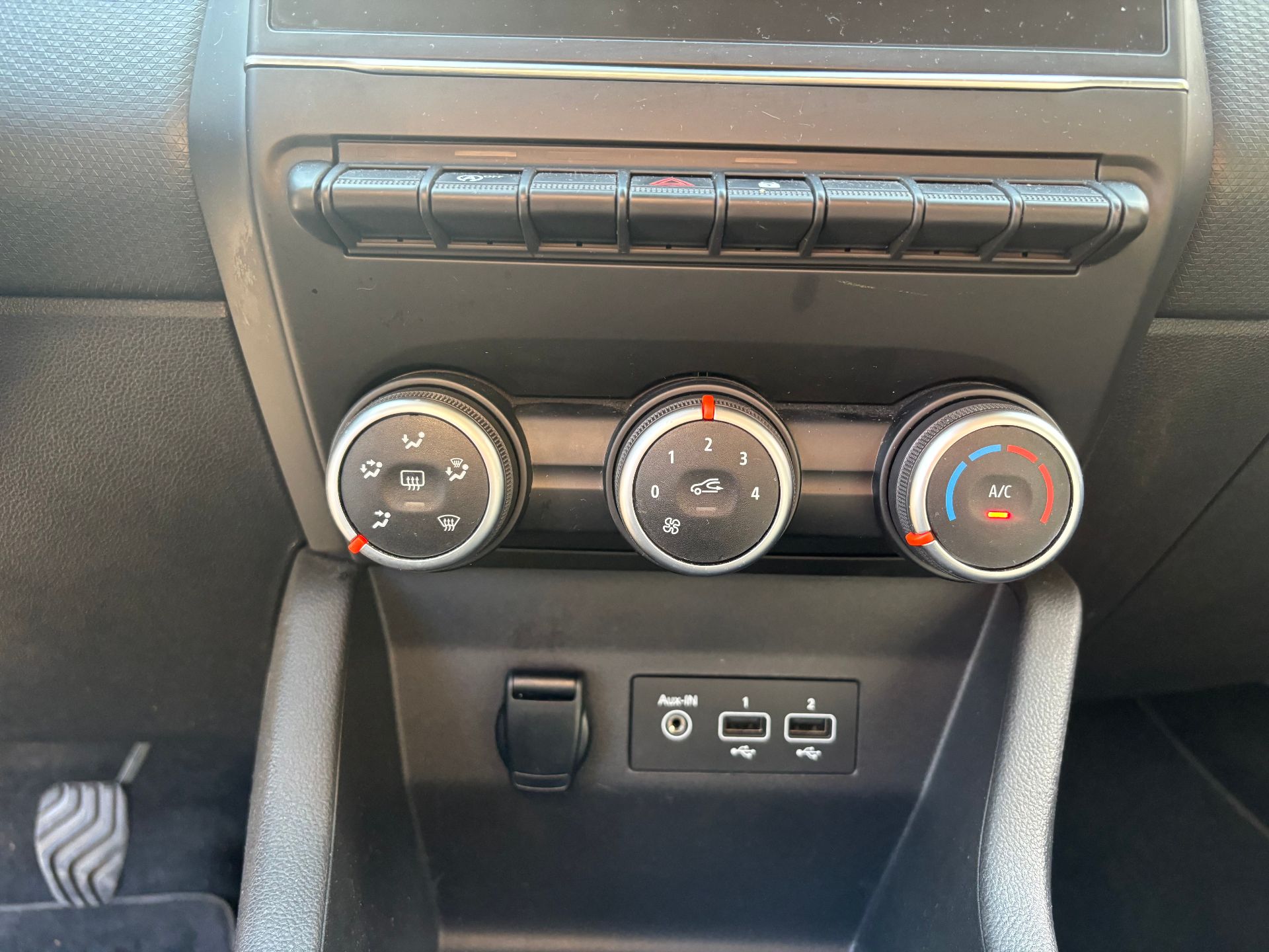 Renault Clio V 5 Portes 1.0 SCe 12V S&S 67ch