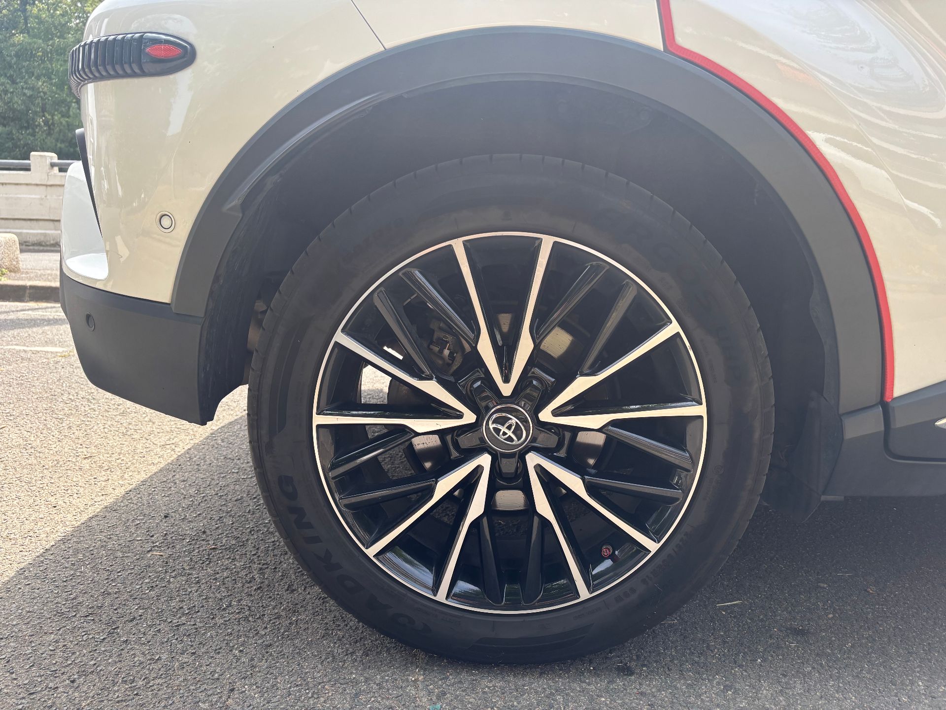 Toyota C-HR 1.8 VVT-i Hybrid 2WD 122ch Edition