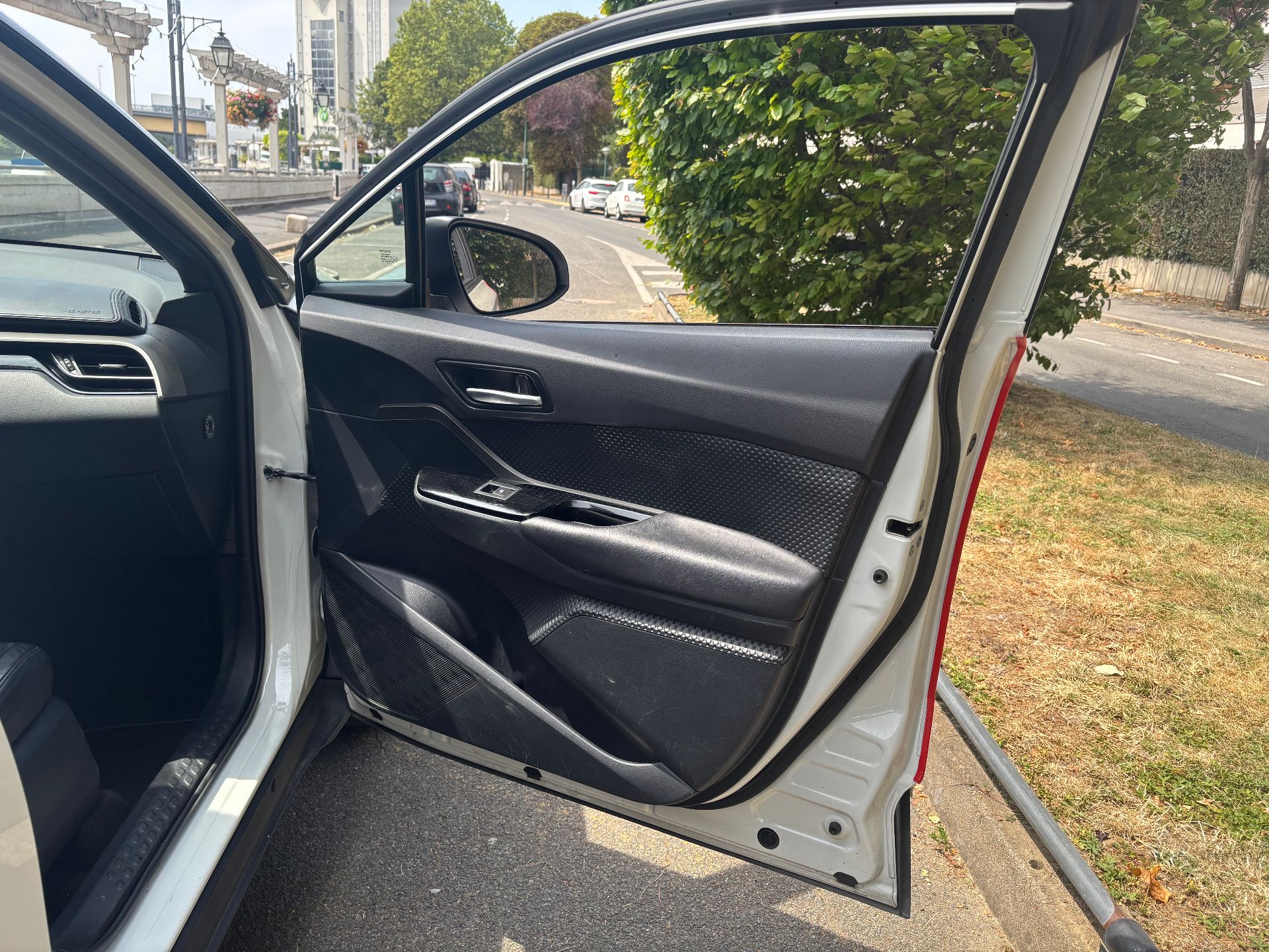Toyota C-HR 1.8 VVT-i Hybrid 2WD 122ch Edition
