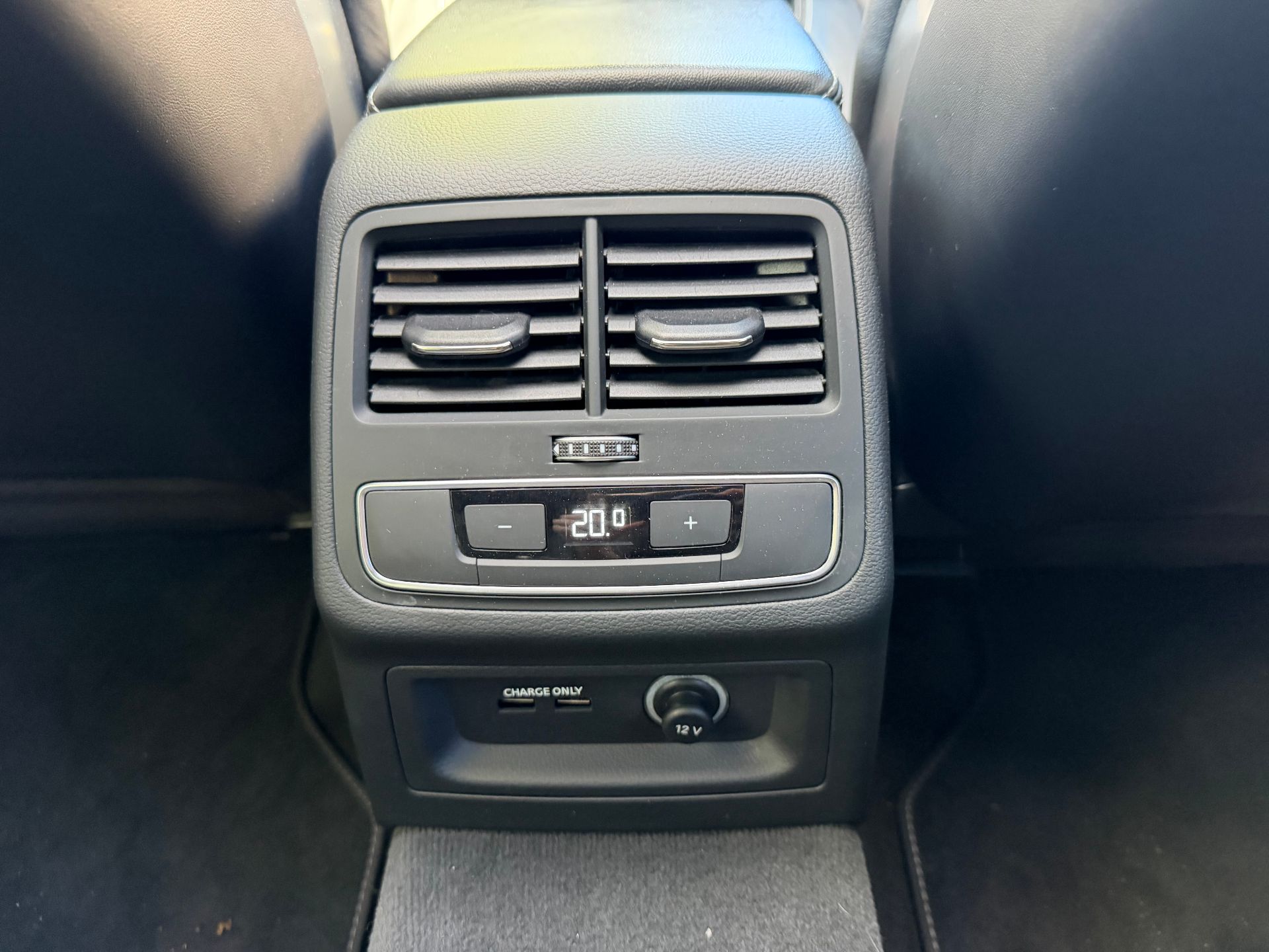 Audi RS4 Avant Quattro 2.9 TFSI V6 24V Tiptronic 8 450 cv Boîte auto