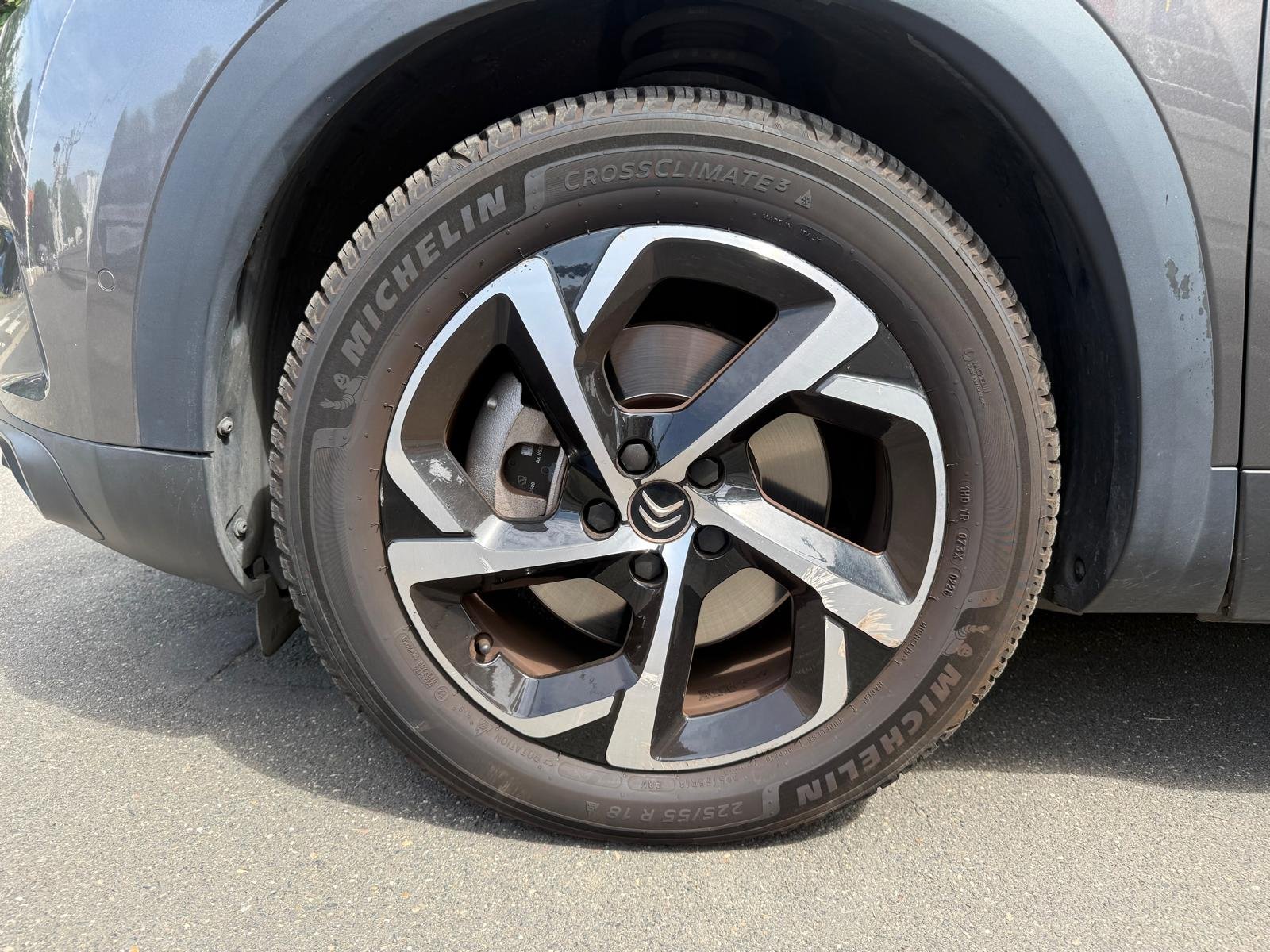 Citroën C5 Aircross 1.6 THP PureTech 16V 224 Plug in Hybrid e-EAT8 181 cv Boîte auto