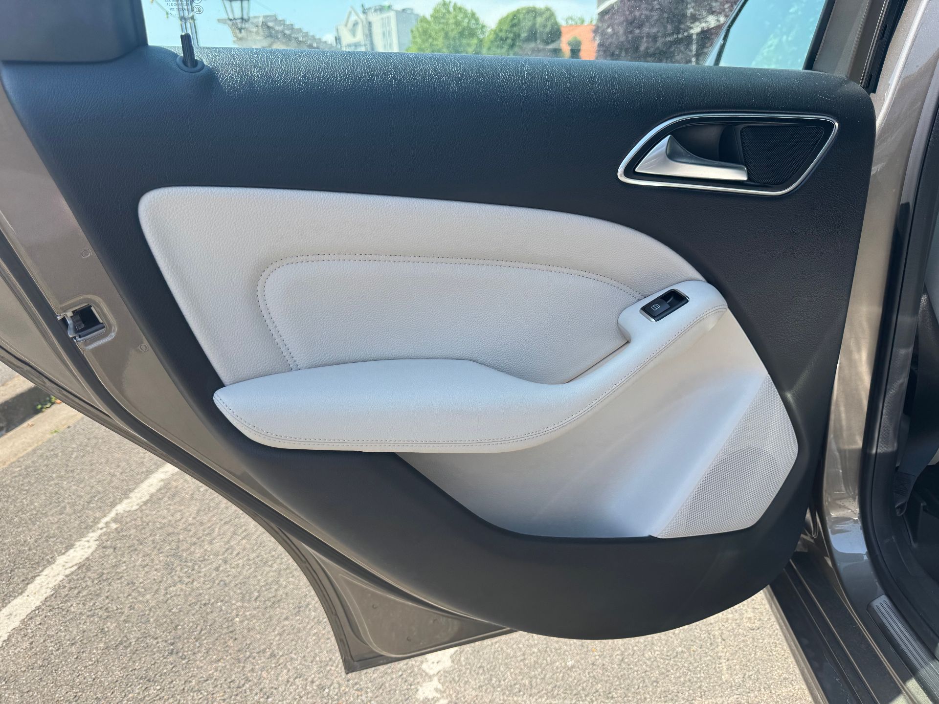 Mercedes-Benz Classe B 200 CDi 1.8 CDi 136ch Design