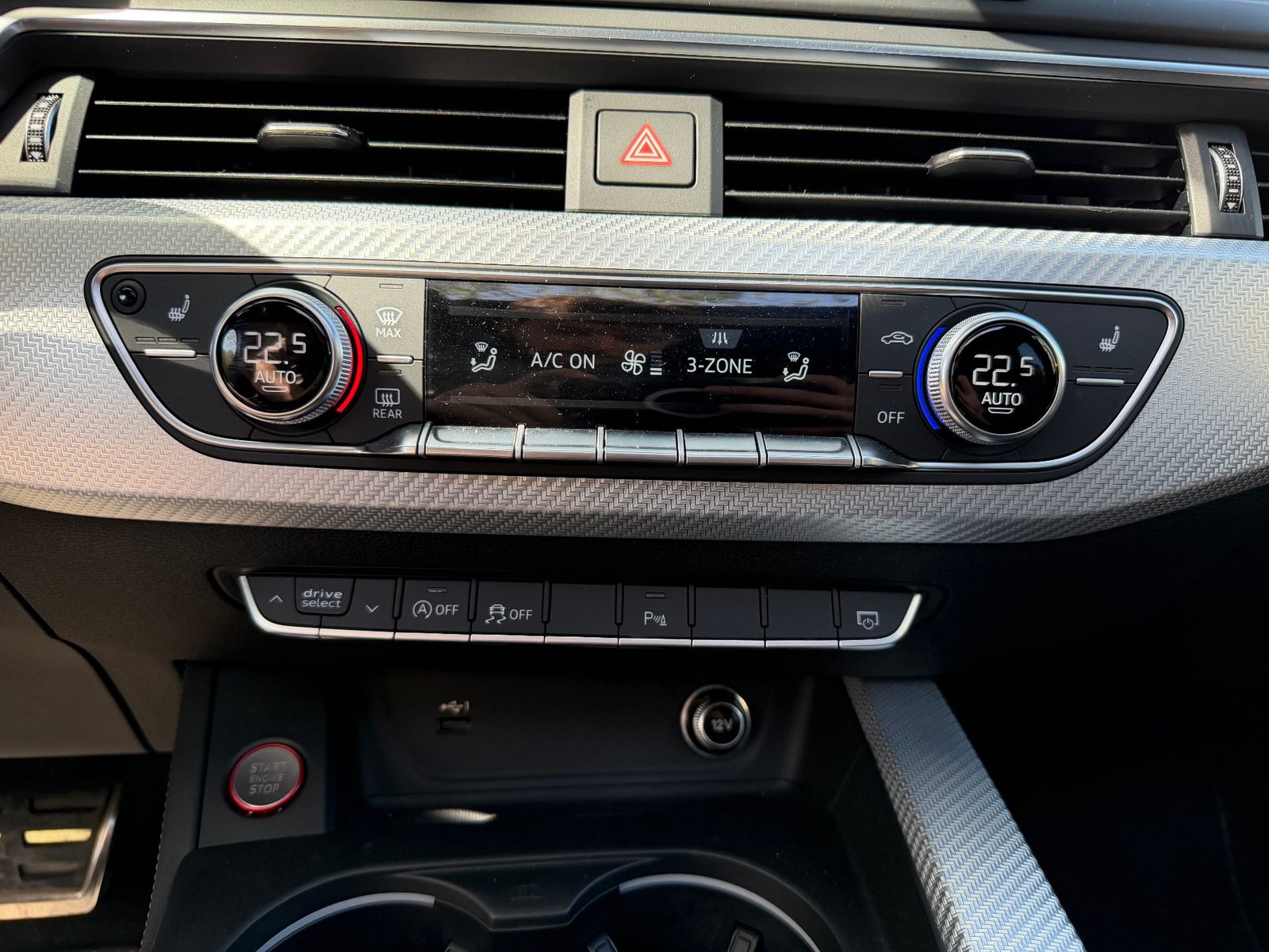 Audi RS4 Avant Quattro 2.9 TFSI V6 24V Tiptronic 8 450 cv Boîte auto