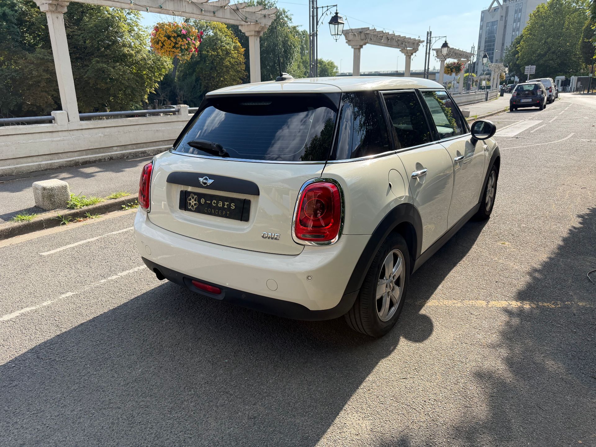 Mini Mini 5 Portes One First 1.2 i 12V 75 cv