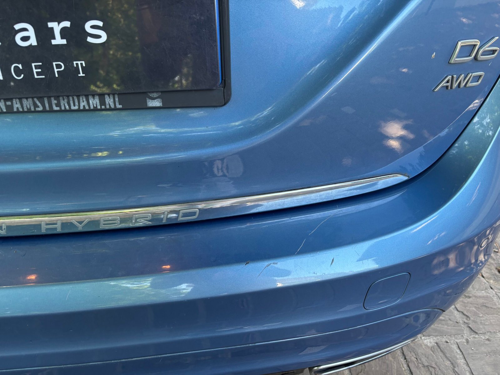 Volvo V60 Plug-in Hybrid D6 215 +70 ch AWD Geartronic A Xénium