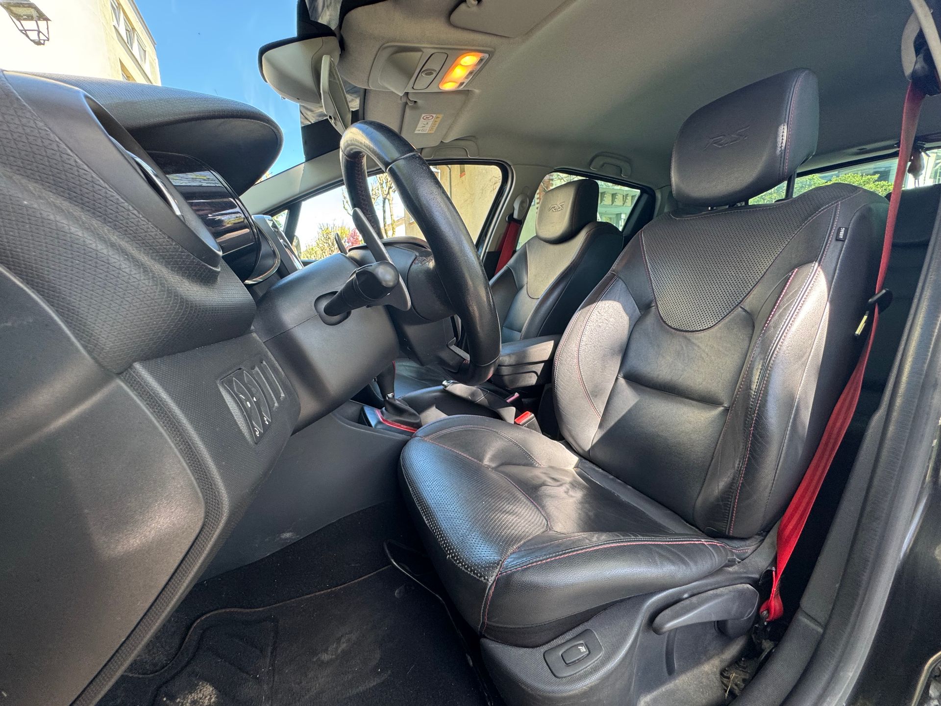 Renault Clio RS 1.6 Turbo EDC6 200 cv 200ch RS