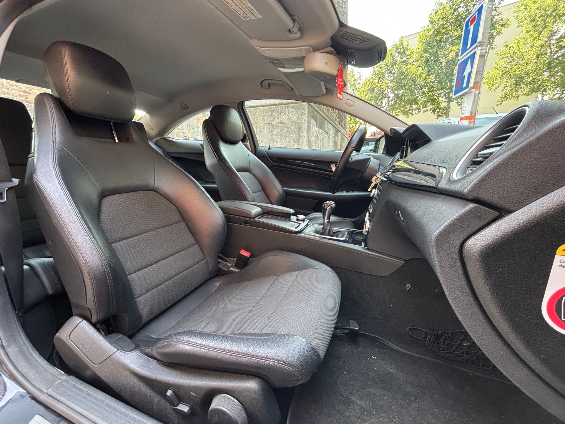 Mercedes-Benz Classe C Exécutive Phase 2 Coupé 220 CDi 2.1 CDI 16V DPF BlueEFFICIENCY 170 cv