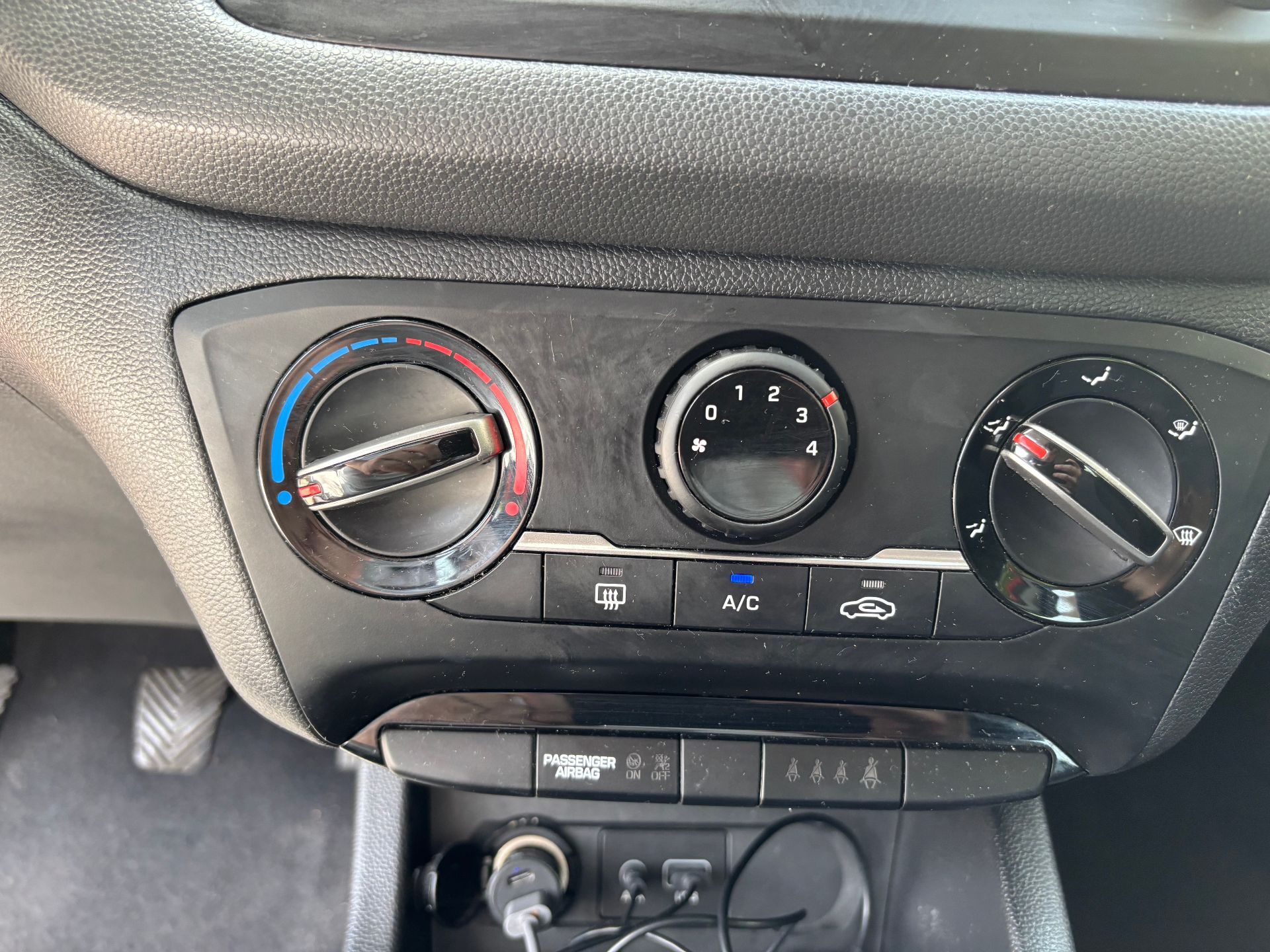 Hyundai i20 5 Portes Phase 2 (TR-EU) 1.2 i 16V 75 cvEdition #Mondial
