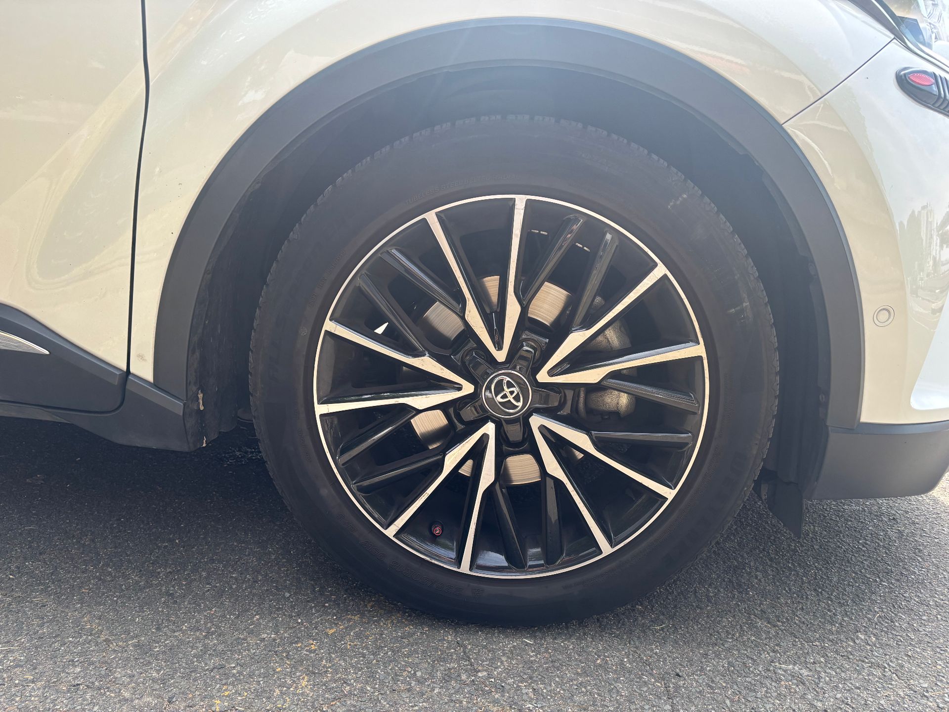 Toyota C-HR 1.8 VVT-i Hybrid 2WD 122ch Edition