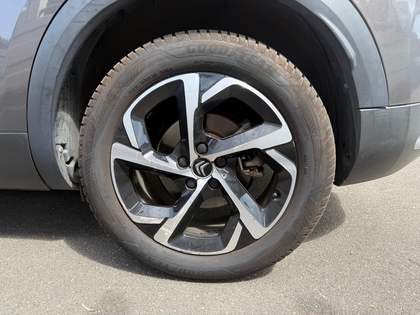 Citroën C5 Aircross 1.6 THP PureTech 16V 224 Plug in Hybrid e-EAT8 181 cv Boîte auto