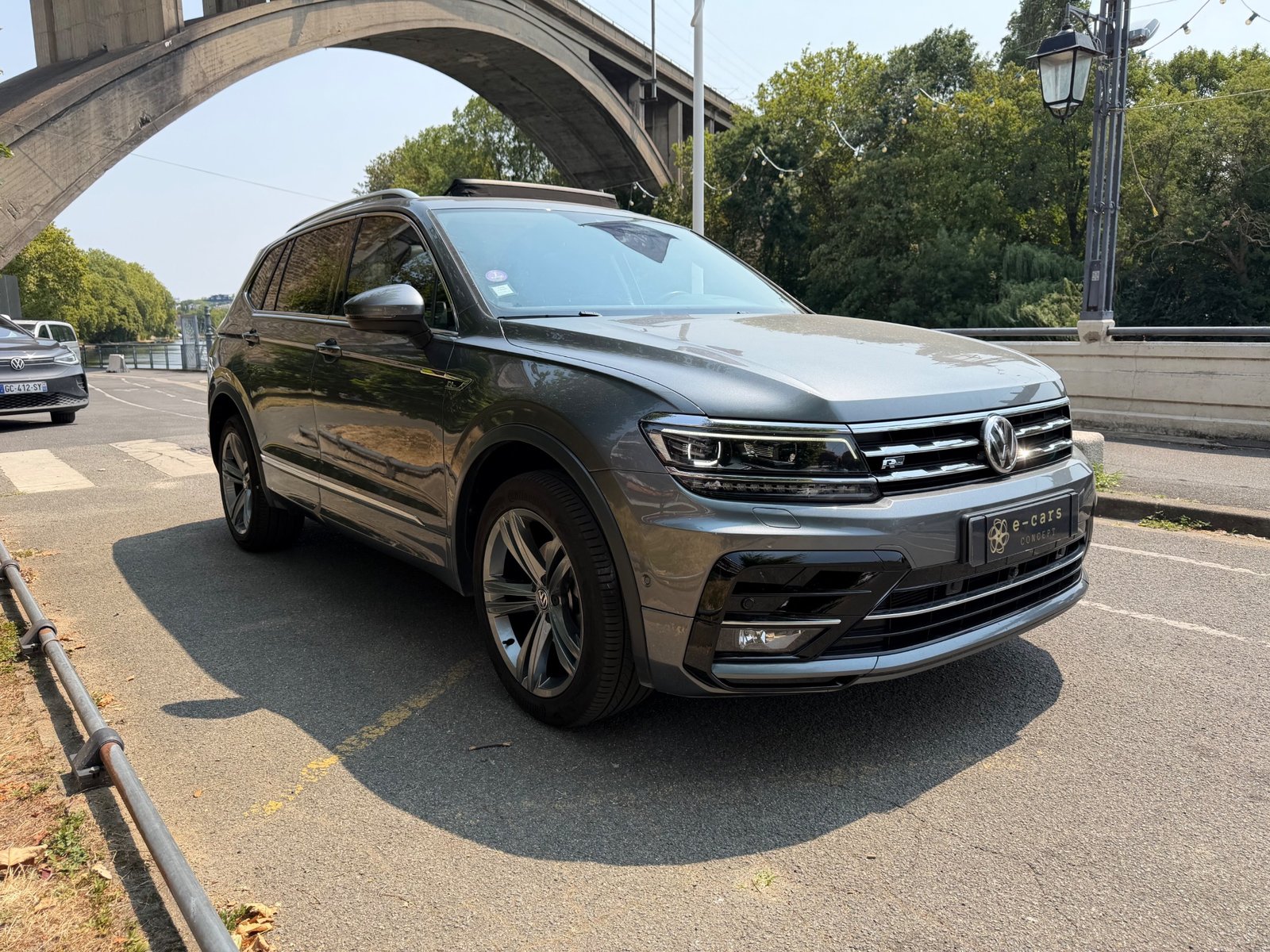 Volkswagen Tiguan Rline 1.5 TSi 16V DSG7 150 cv Boîte auto