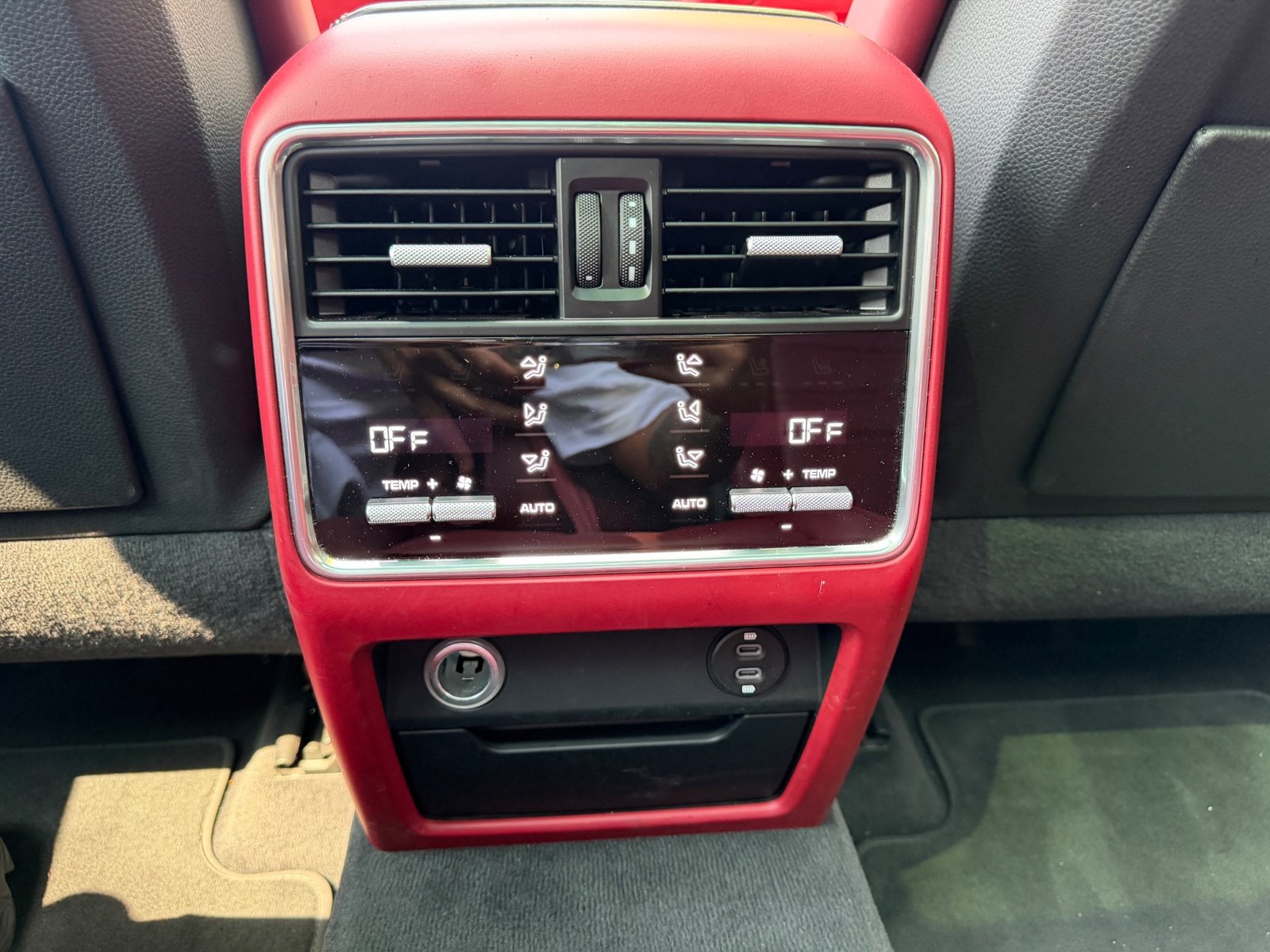 Porsche Cayenne E-Hybrid 3.0 V6 462 ch Tiptronic BVA 22.0 CV