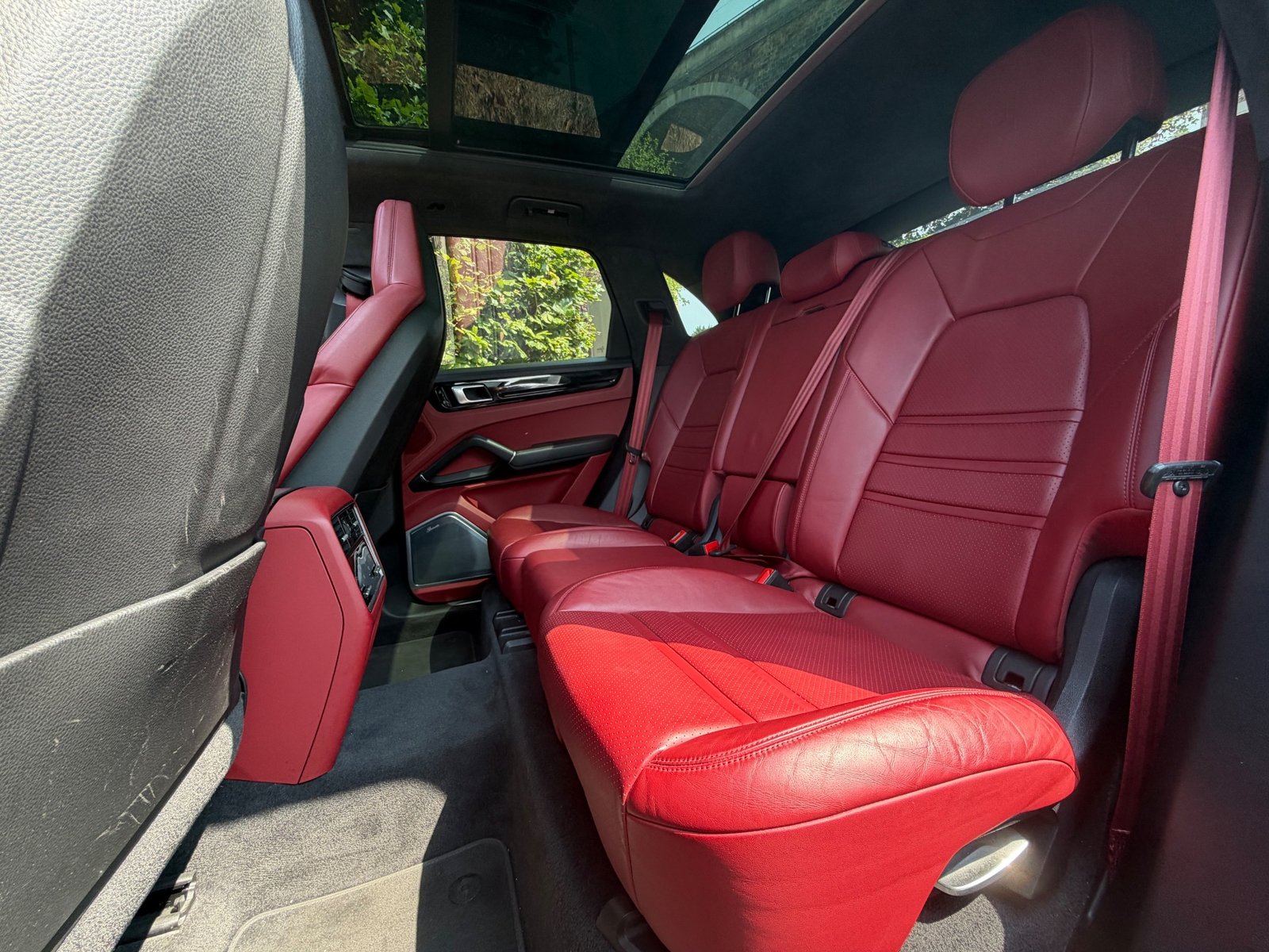 Porsche Cayenne E-Hybrid 3.0 V6 462 ch Tiptronic BVA 22.0 CV