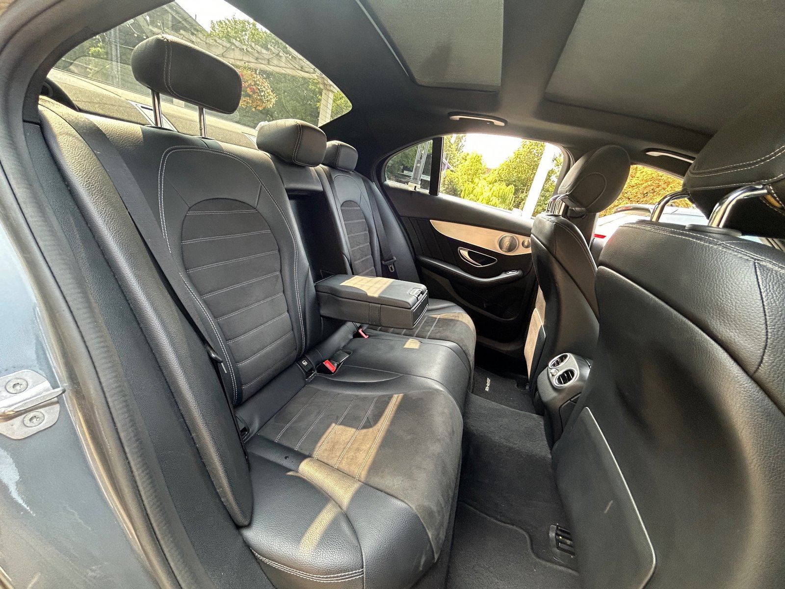 Mercedes-Benz Classe C 205) Berline 220 CDi 2.0 CDI 16V 9G-TRONIC BlueTEC 194 cv Boîte auto