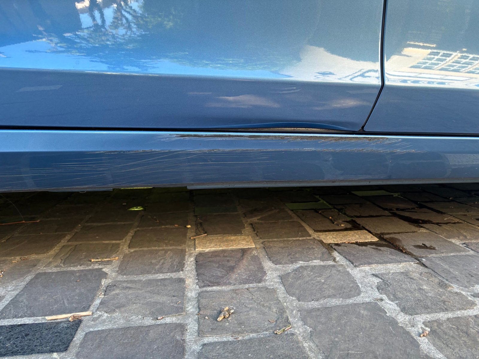 Volvo V60 Plug-in Hybrid D6 215 +70 ch AWD Geartronic A Xénium
