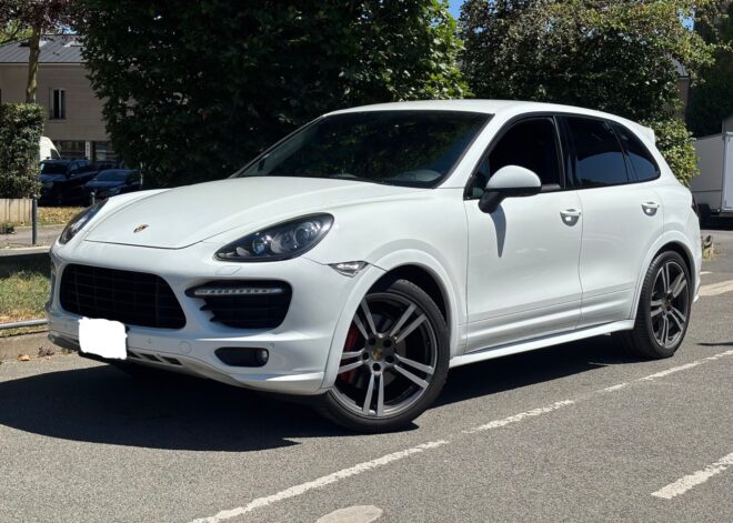 Porsche Cayenne GTS