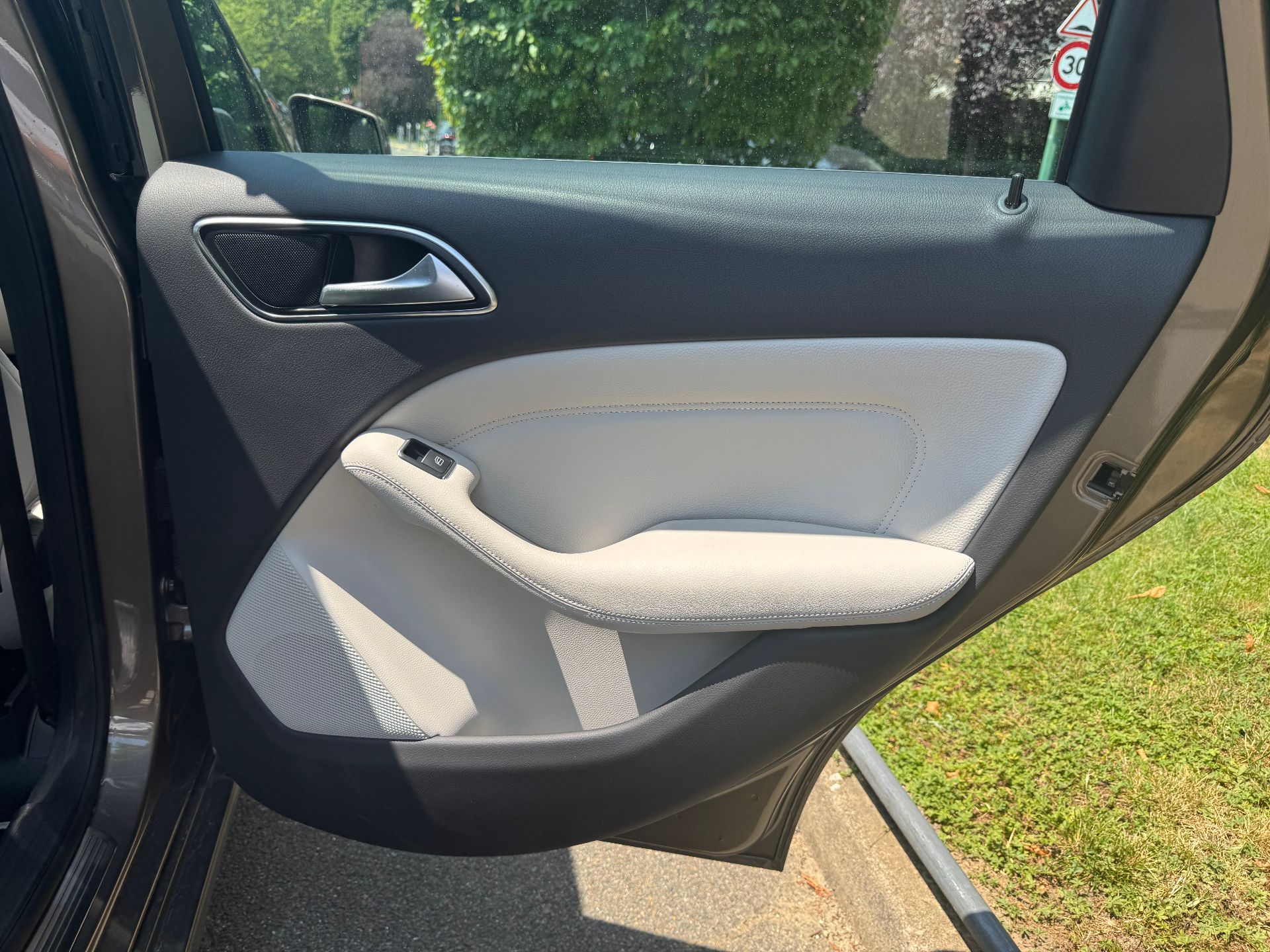 Mercedes-Benz Classe B 200 CDi 1.8 CDi 136ch Design