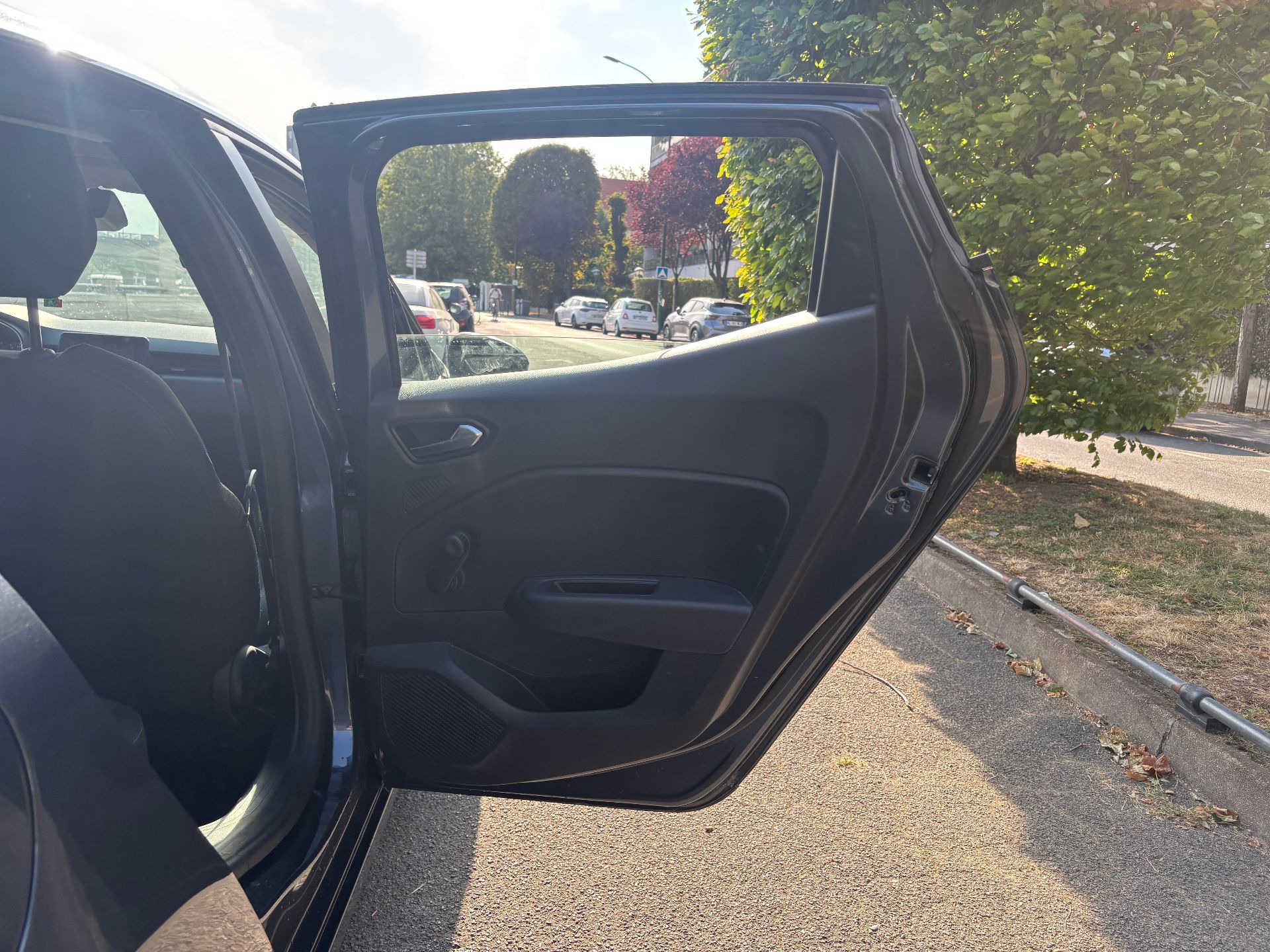 Renault Clio V 5 Portes 1.0 SCe 12V S&S 67ch