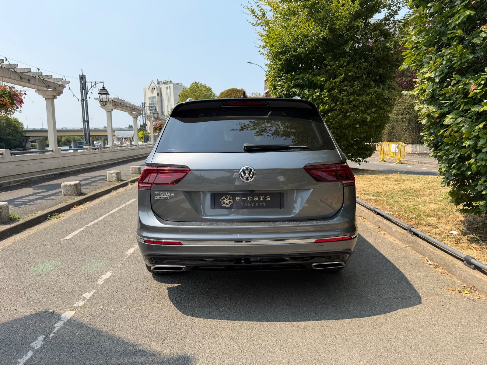 Volkswagen Tiguan Rline 1.5 TSi 16V DSG7 150 cv Boîte auto