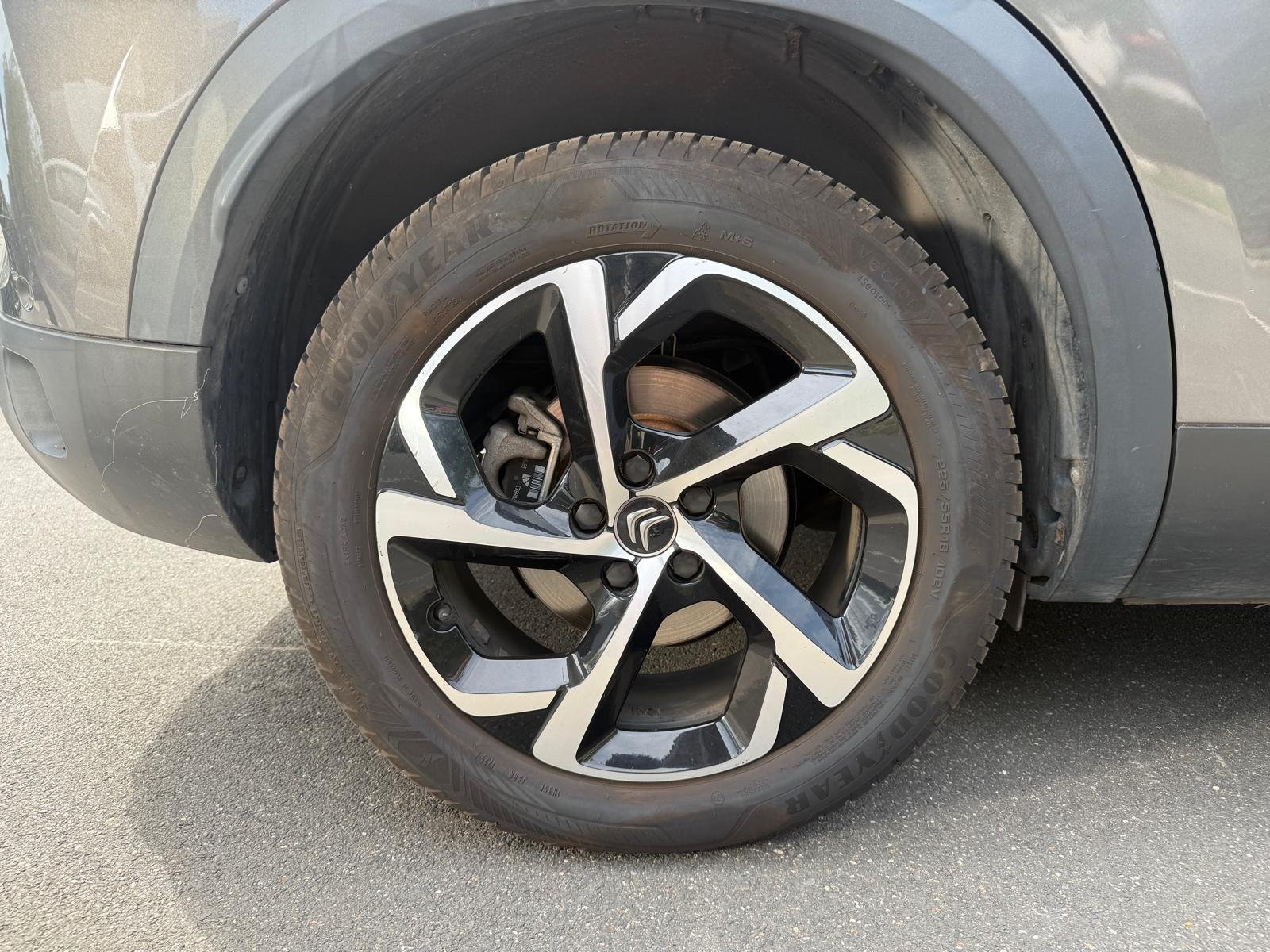 Citroën C5 Aircross 1.6 THP PureTech 16V 224 Plug in Hybrid e-EAT8 181 cv Boîte auto