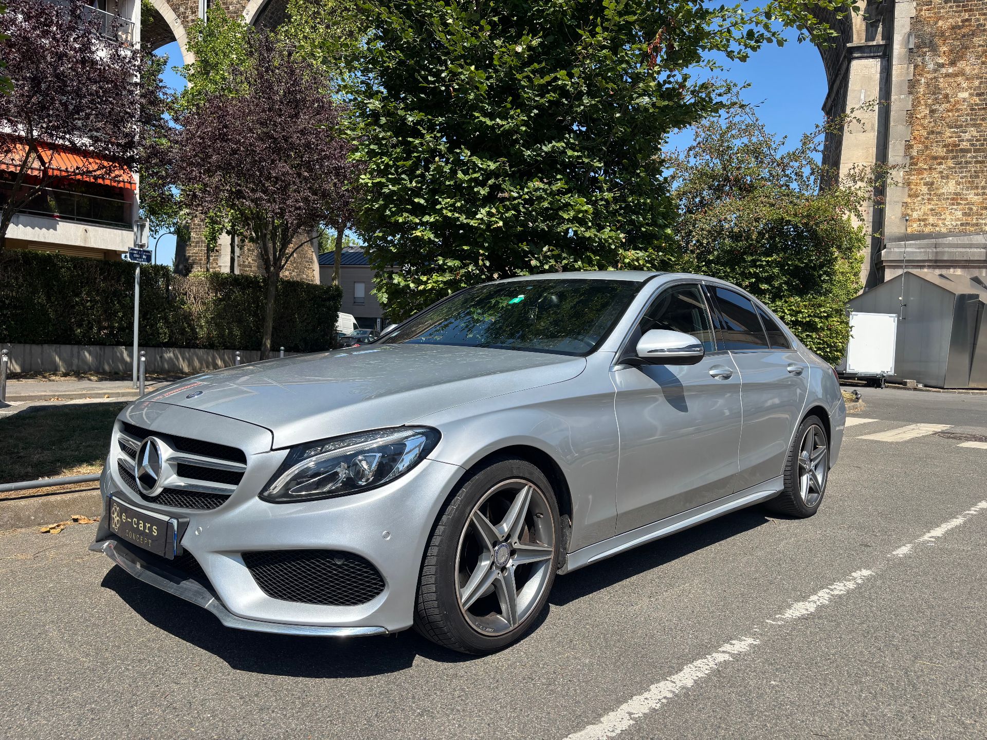 Mercedes-Benz Classe C Berline 200 CDi 1.6 CDI 16V BlueTEC 136 cv Pack AMG