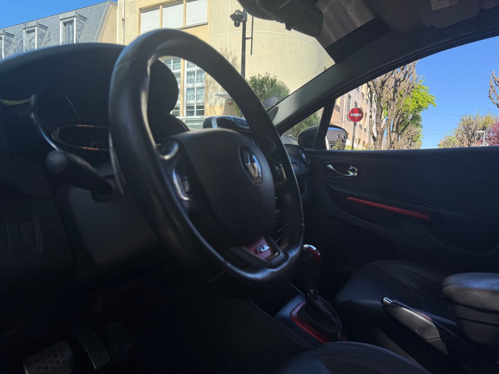 Renault Clio IV 5 Portes RS 1.6 16V Turbo EDC6 200 cv Boîte auto