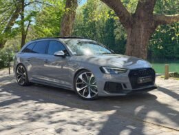 Audi RS4 Avant Quattro 2.9 TFSI V6 24V Tiptronic 8 450 cv Boîte auto