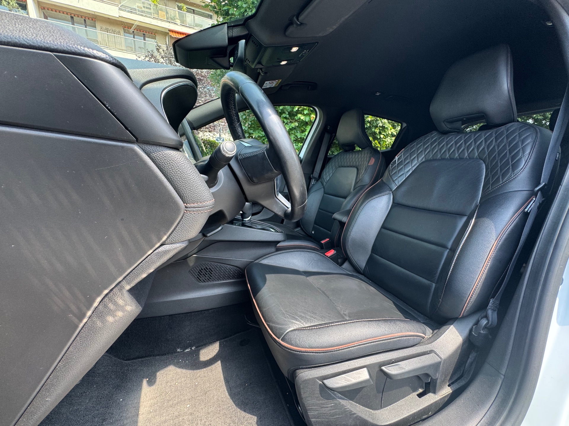 Renault Clio V 5 Portes E-TECH 1.6 i 16V GPF 140 Hybrid S&S 91 cv Boîte auto