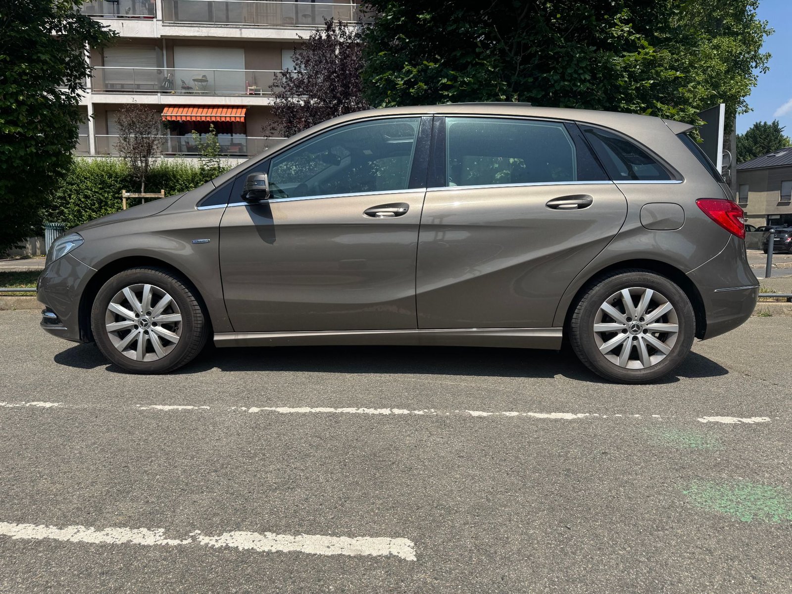 Mercedes-Benz Classe B 220D Design