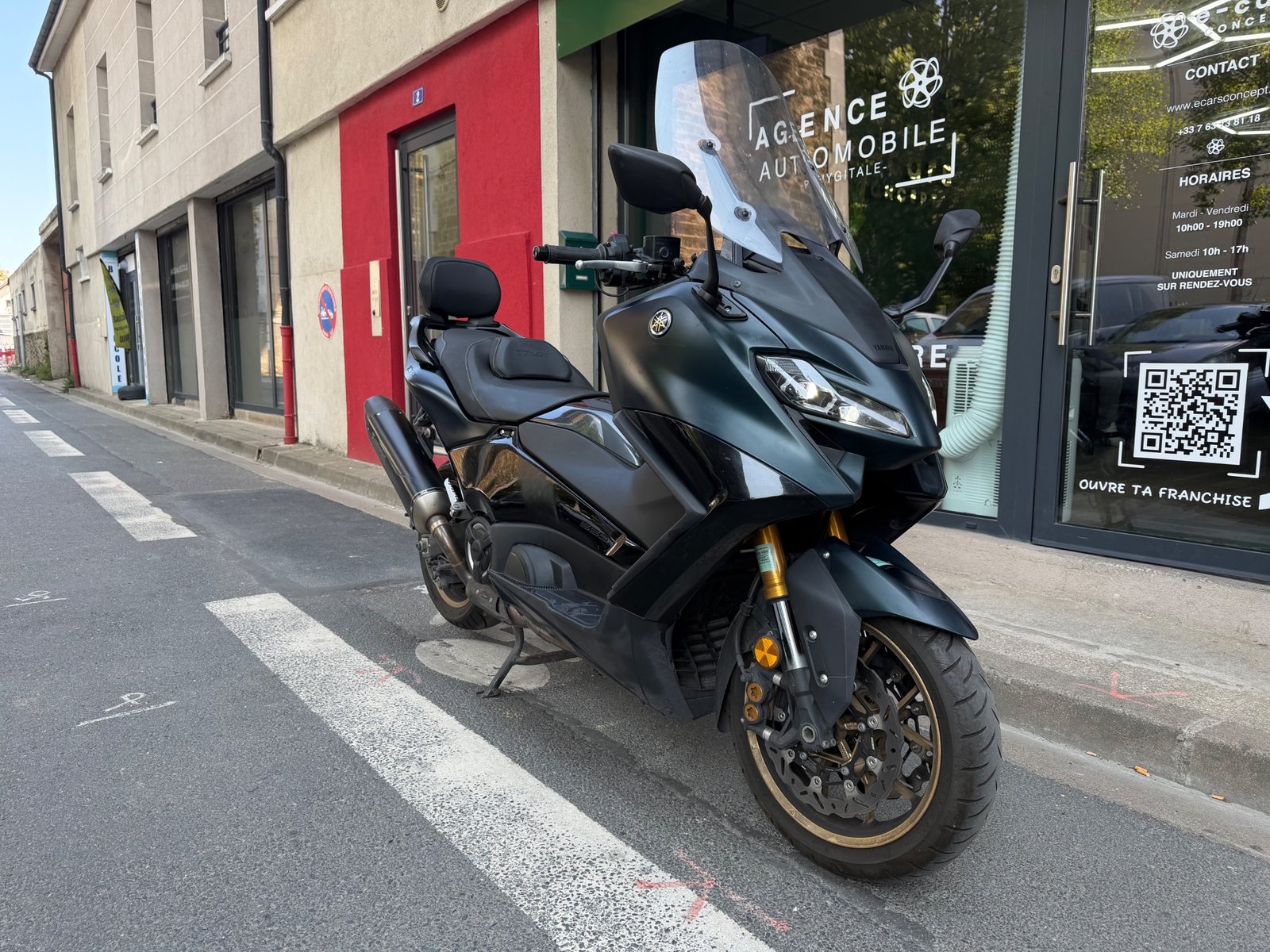 Yamaha Tmax Tech MAX 560