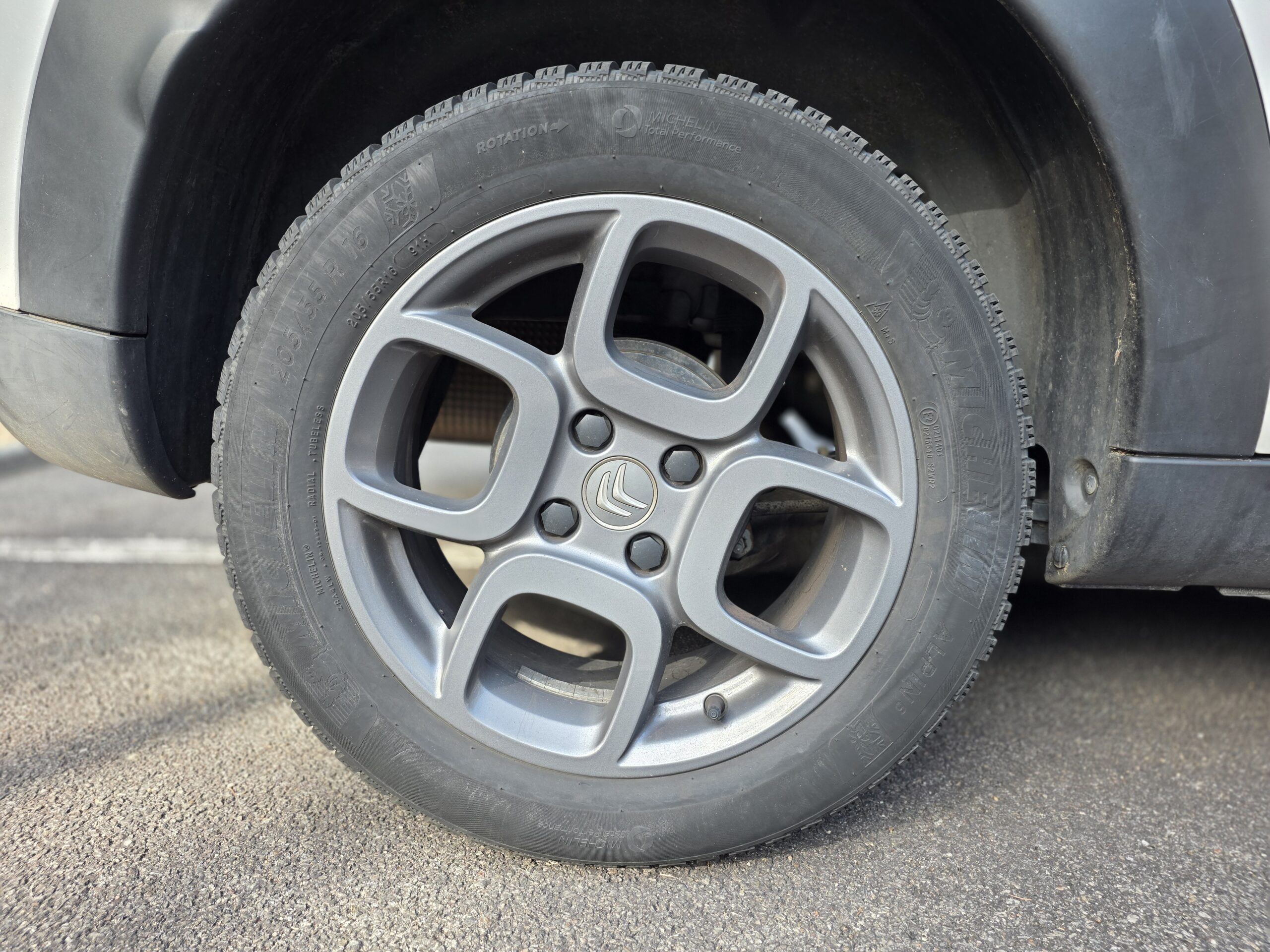 CITROËN C4 CACTUS Feel – 1.2 PureTech 82ch BVM5
