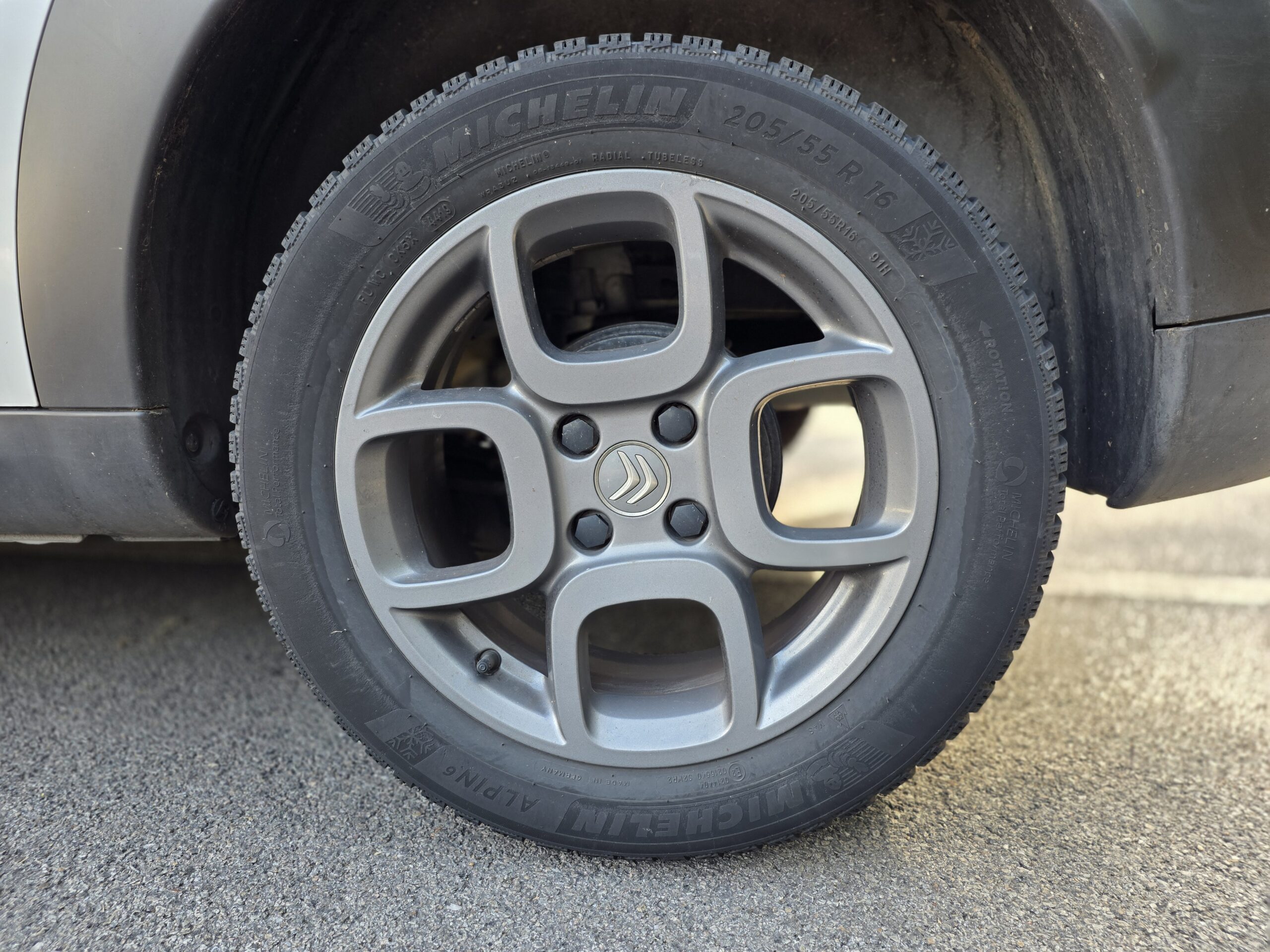 CITROËN C4 CACTUS Feel – 1.2 PureTech 82ch BVM5