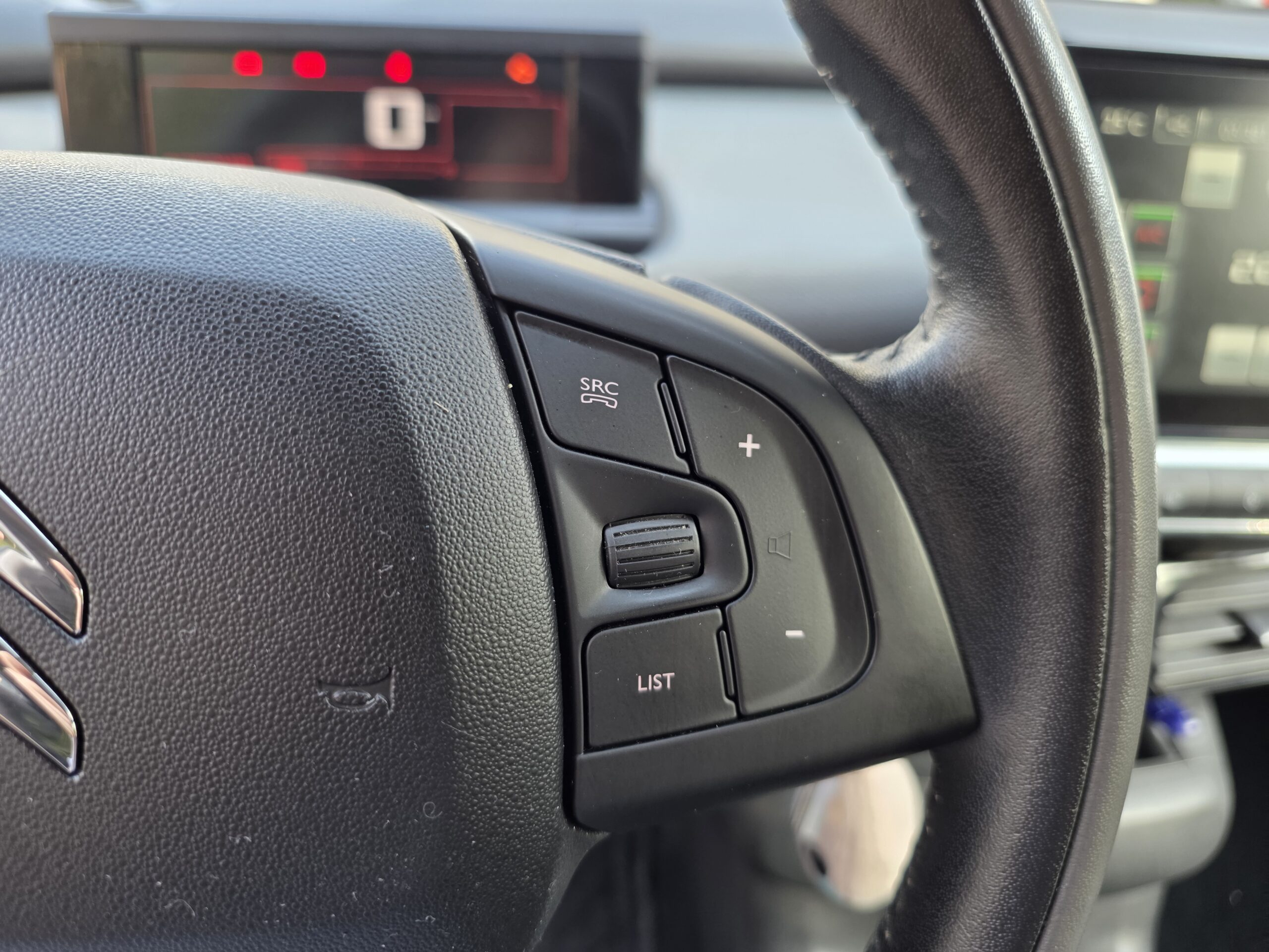 CITROËN C4 CACTUS Feel – 1.2 PureTech 82ch BVM5