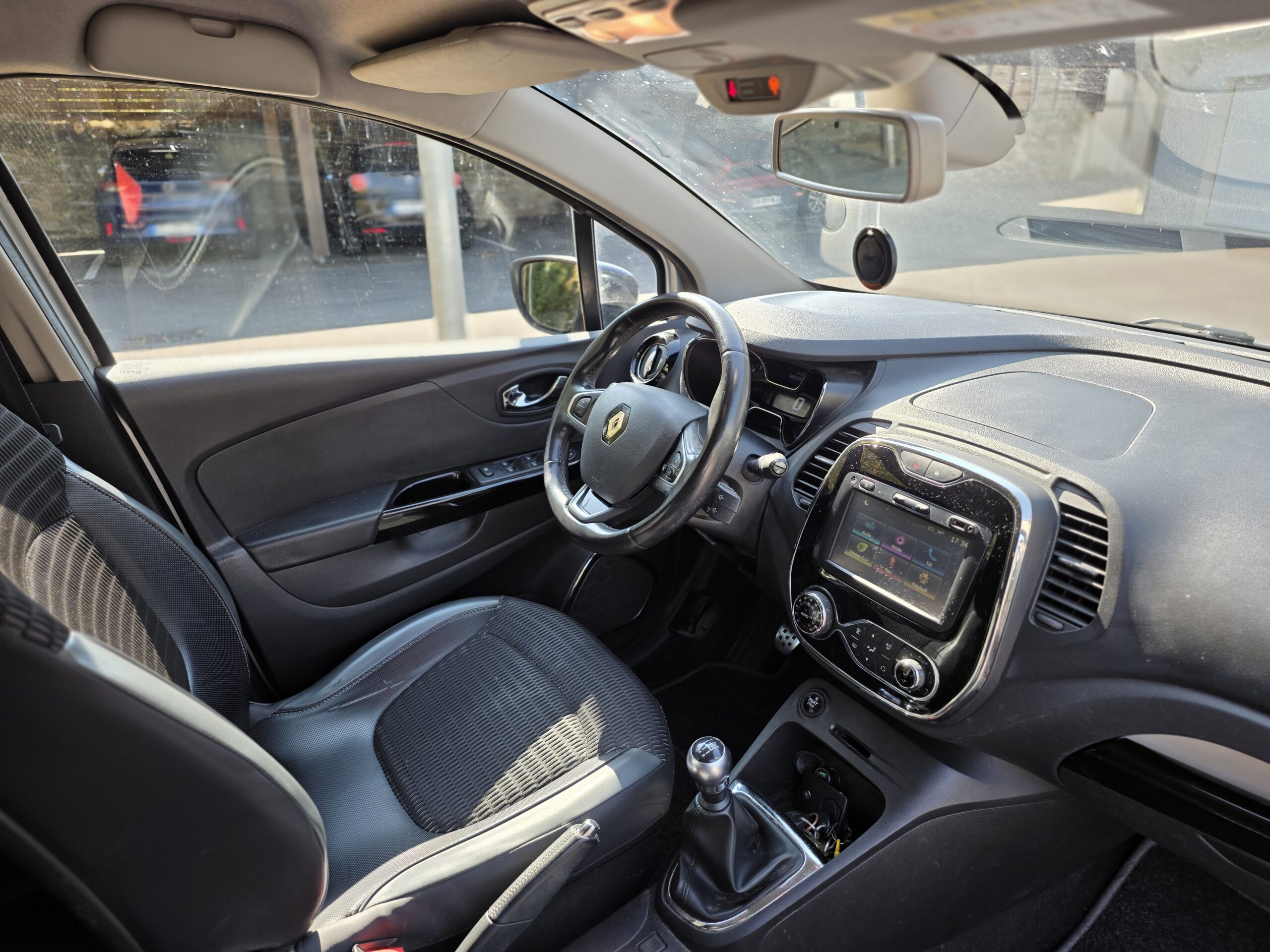 RENAULT CAPTUR INTENS – 0.9 TCe 90ch BVM5