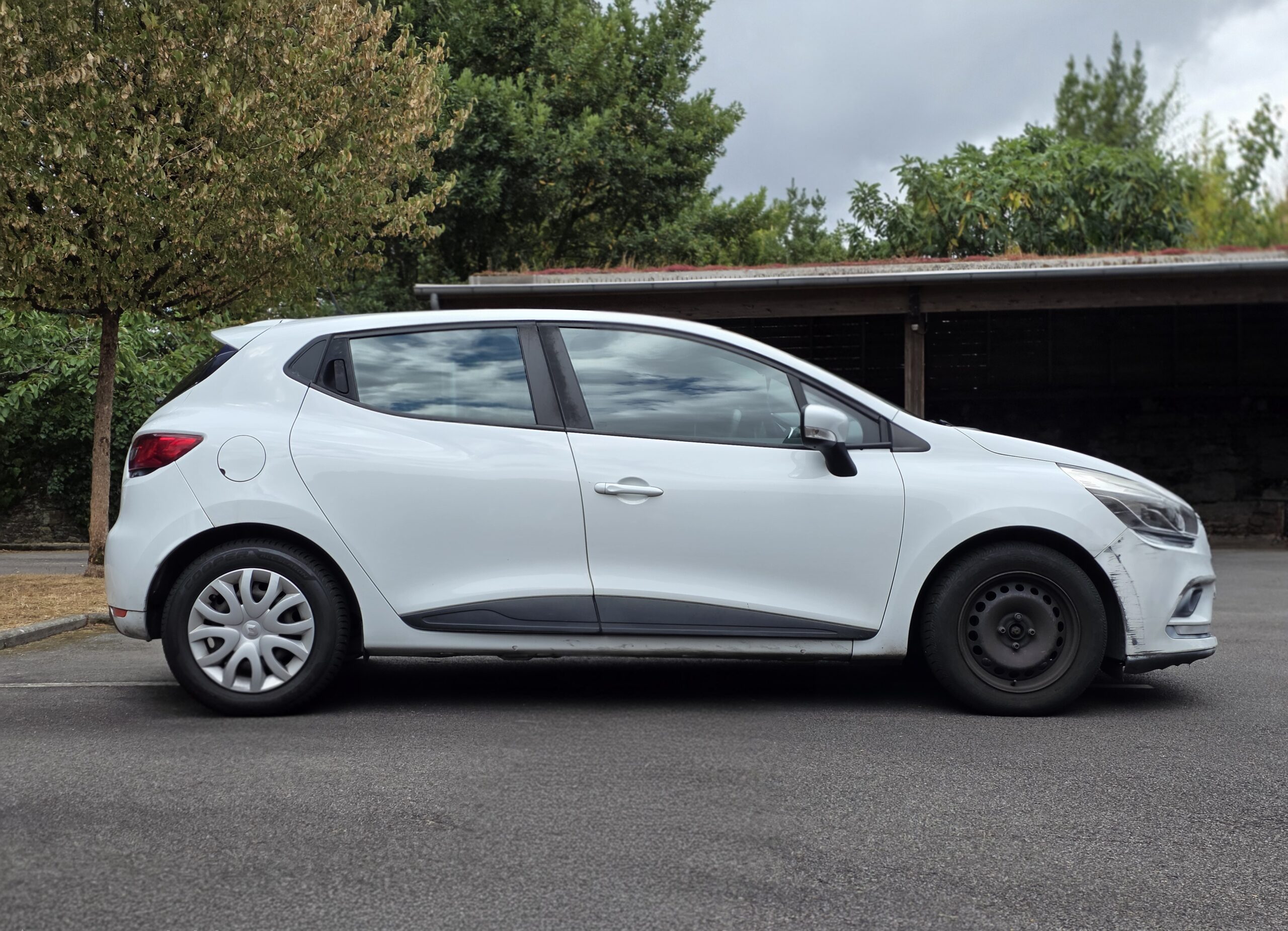RENAULT CLIO IV Air Media Nav– 1.5 dCi 75ch BVM5