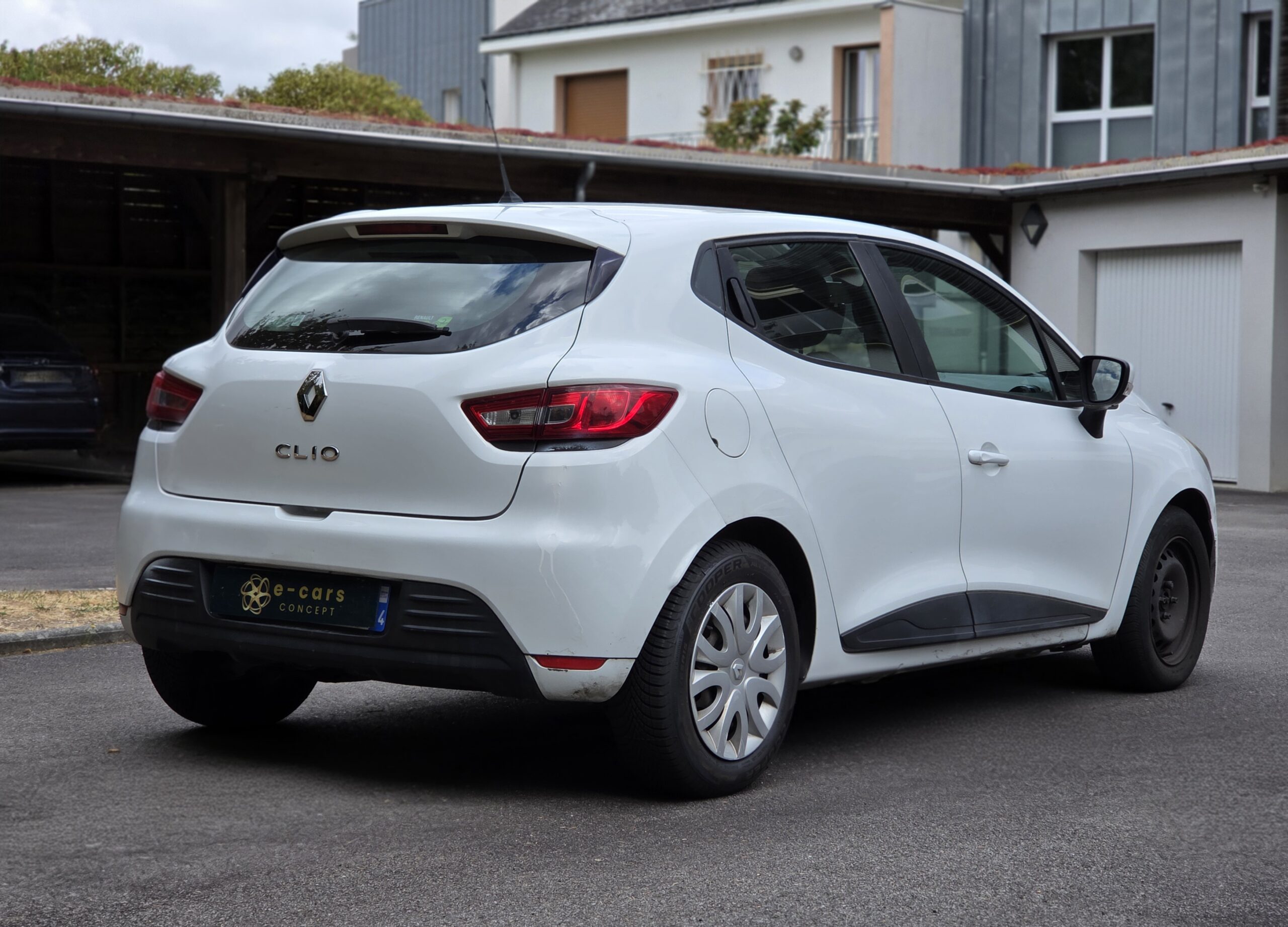 RENAULT CLIO IV Air Media Nav– 1.5 dCi 75ch BVM5
