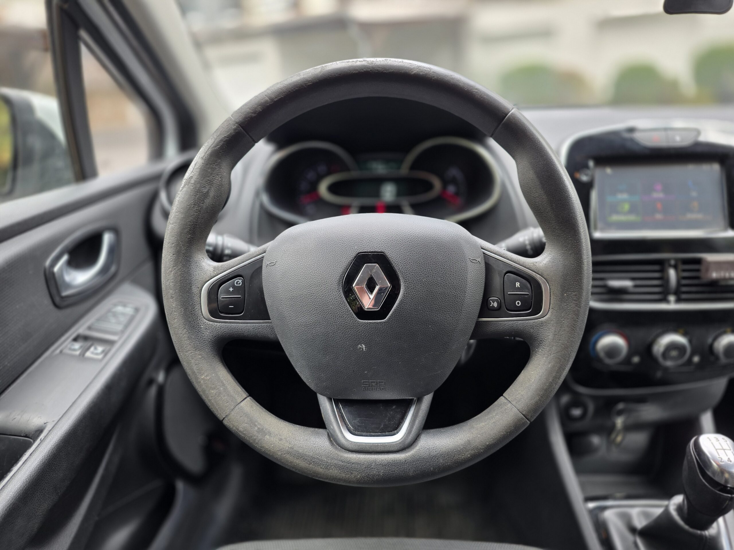 RENAULT CLIO IV Air Media Nav– 1.5 dCi 75ch BVM5