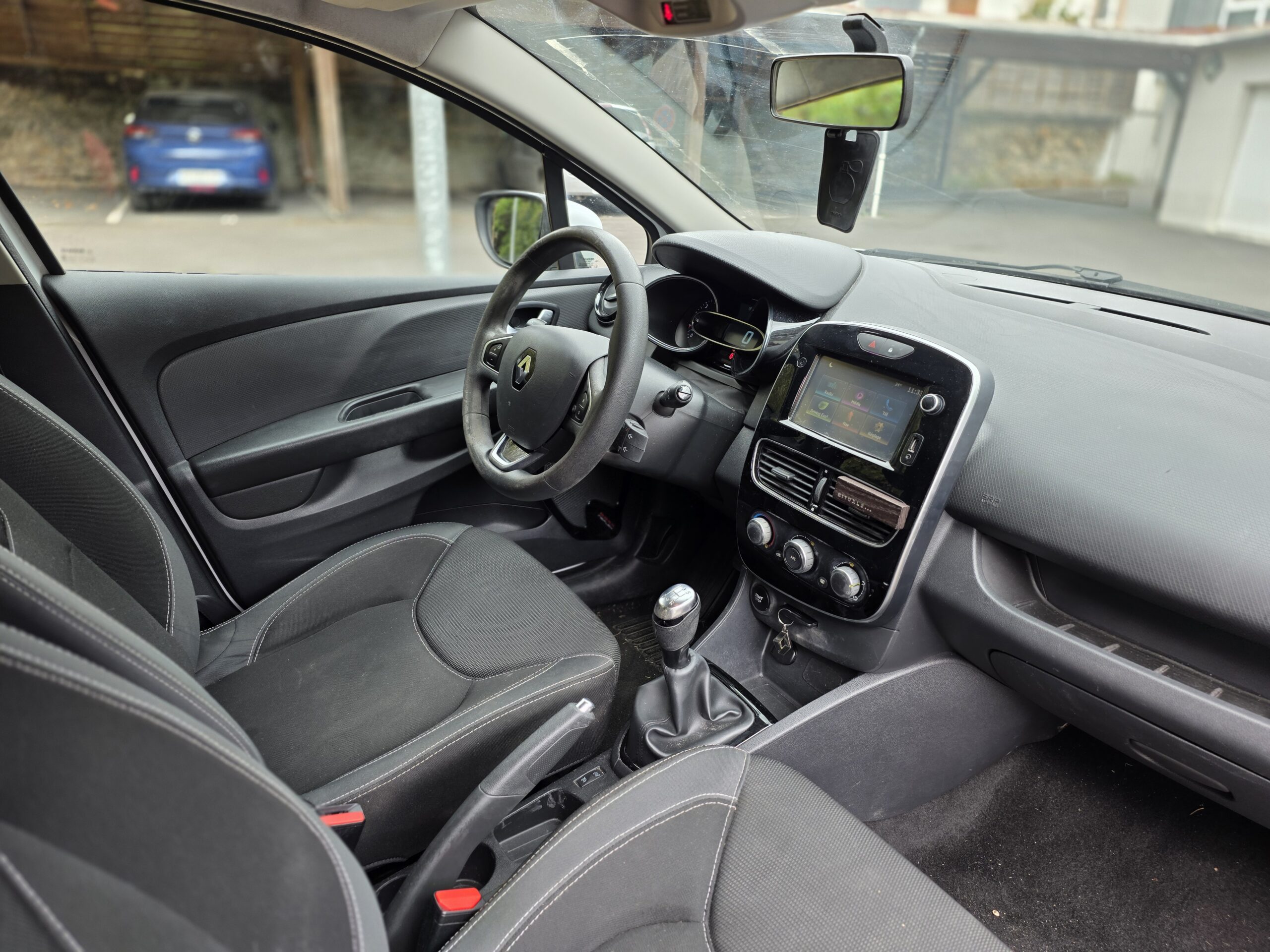 RENAULT CLIO IV Air Media Nav– 1.5 dCi 75ch BVM5