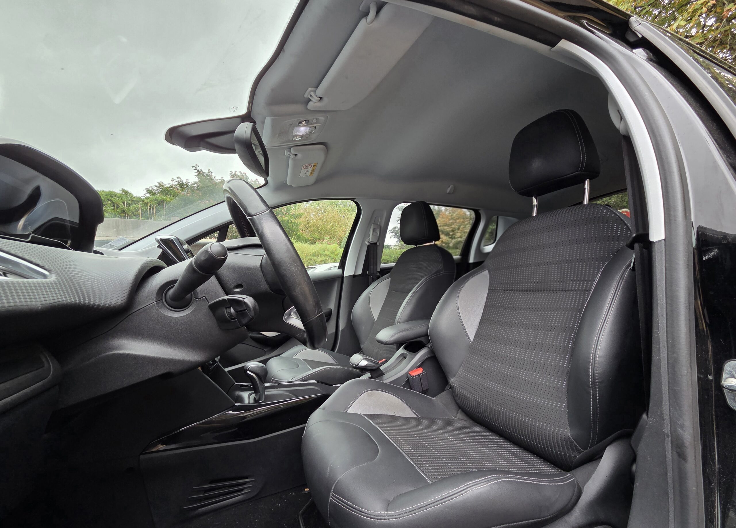 PEUGEOT 2008 – 1.5 BlueHDi 120ch EAT6 Finition ALLURE