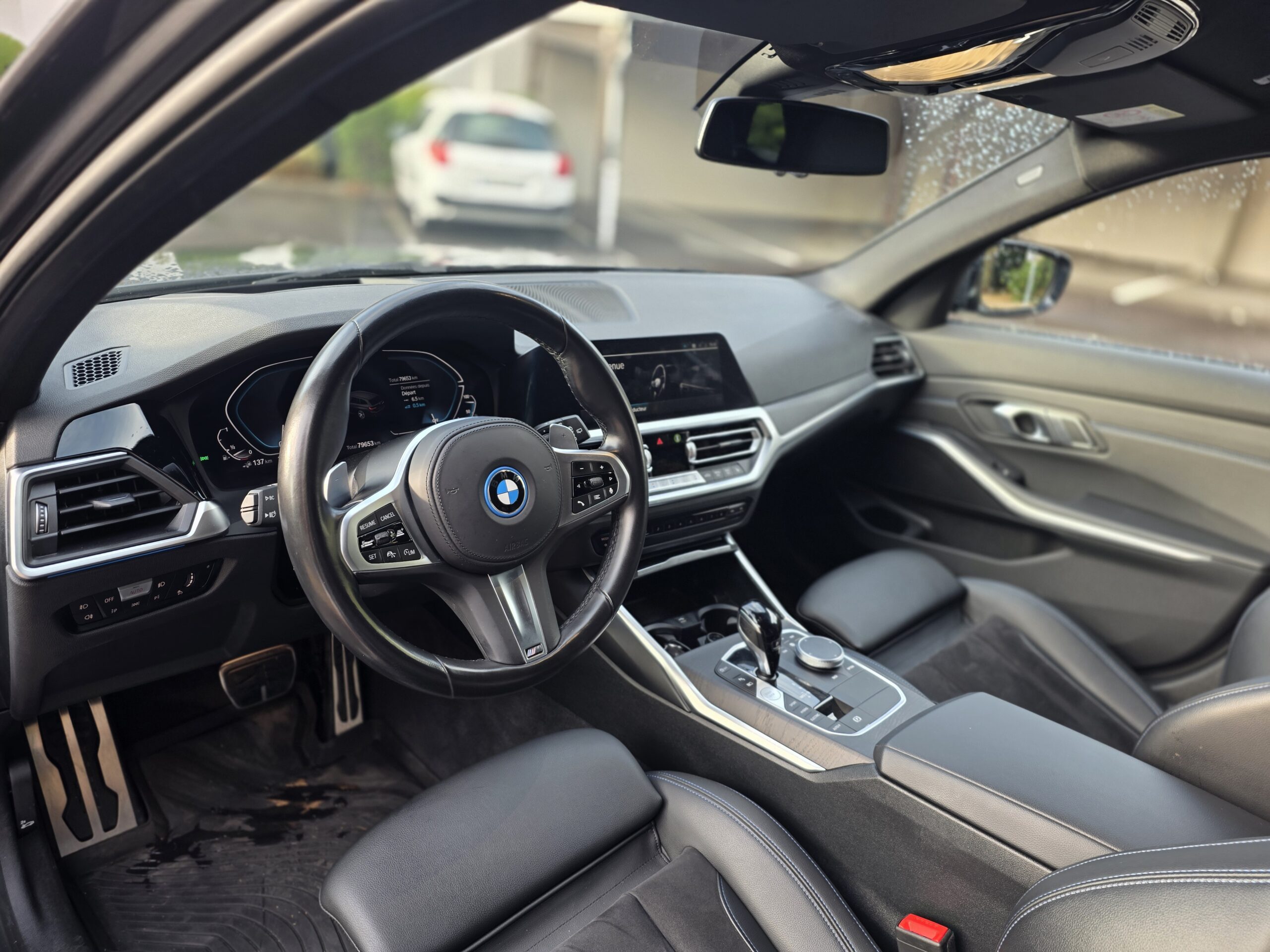 BMW 330e – 2.0 292ch xDrive BVA8 Finition M SPORT
