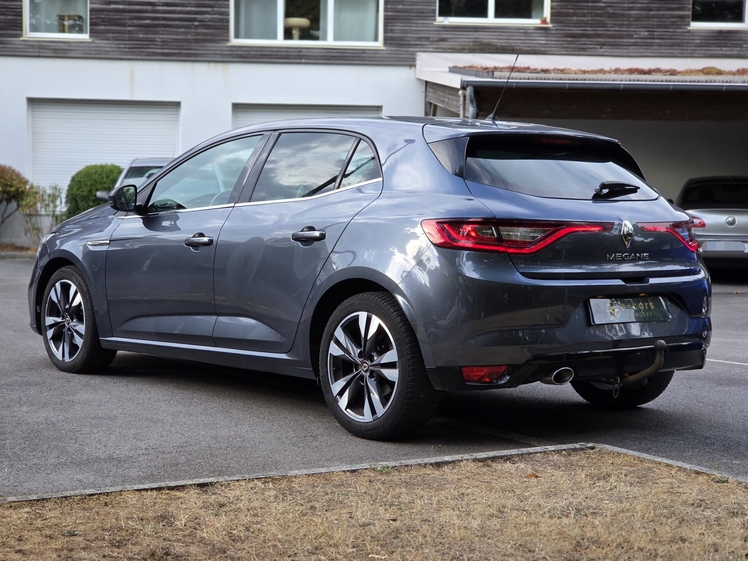 RENAULT MÉGANE IV INTENS – 1.5 BluedCi 110ch Automatique