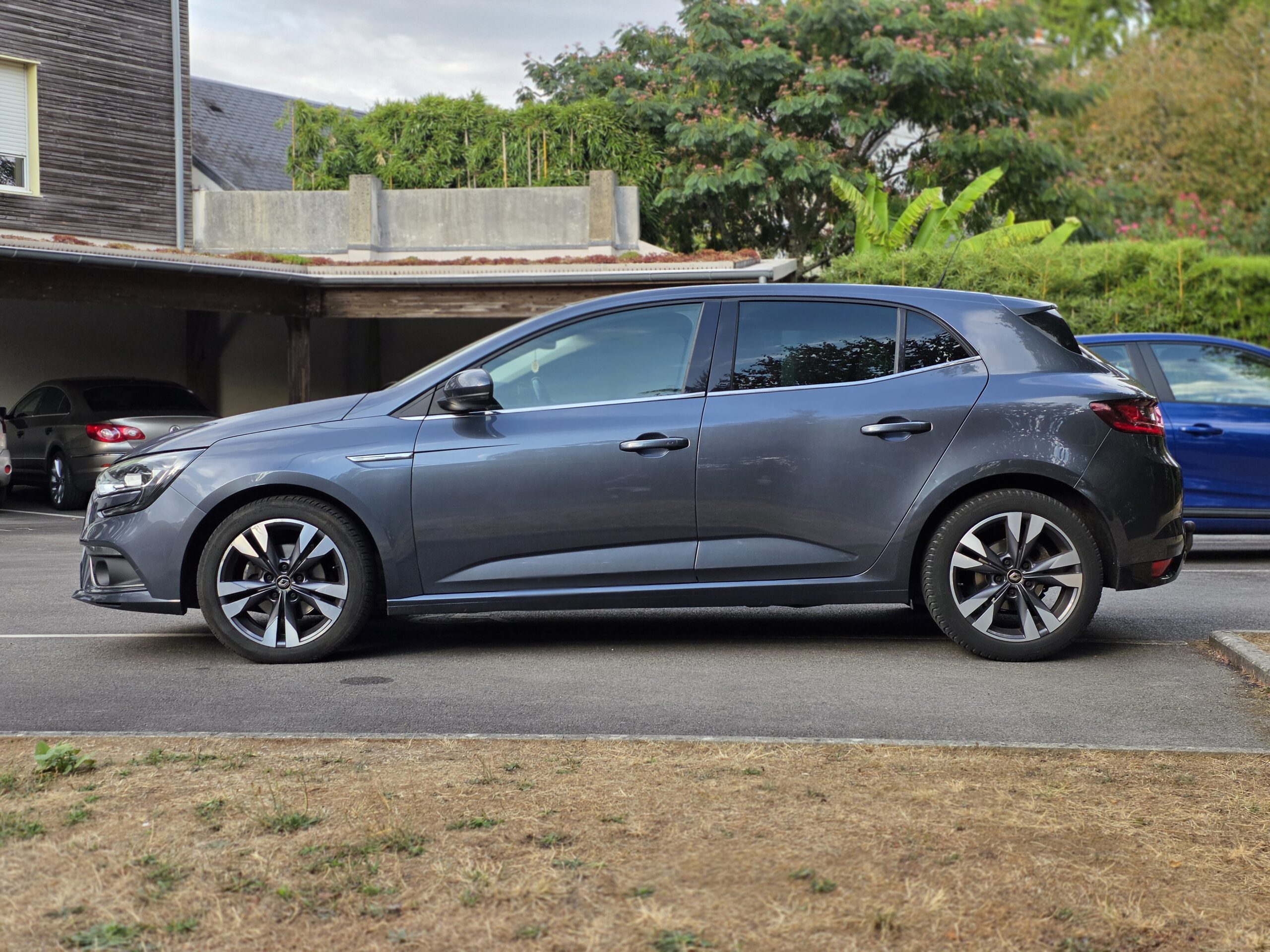 RENAULT MÉGANE IV INTENS – 1.5 BluedCi 110ch Automatique