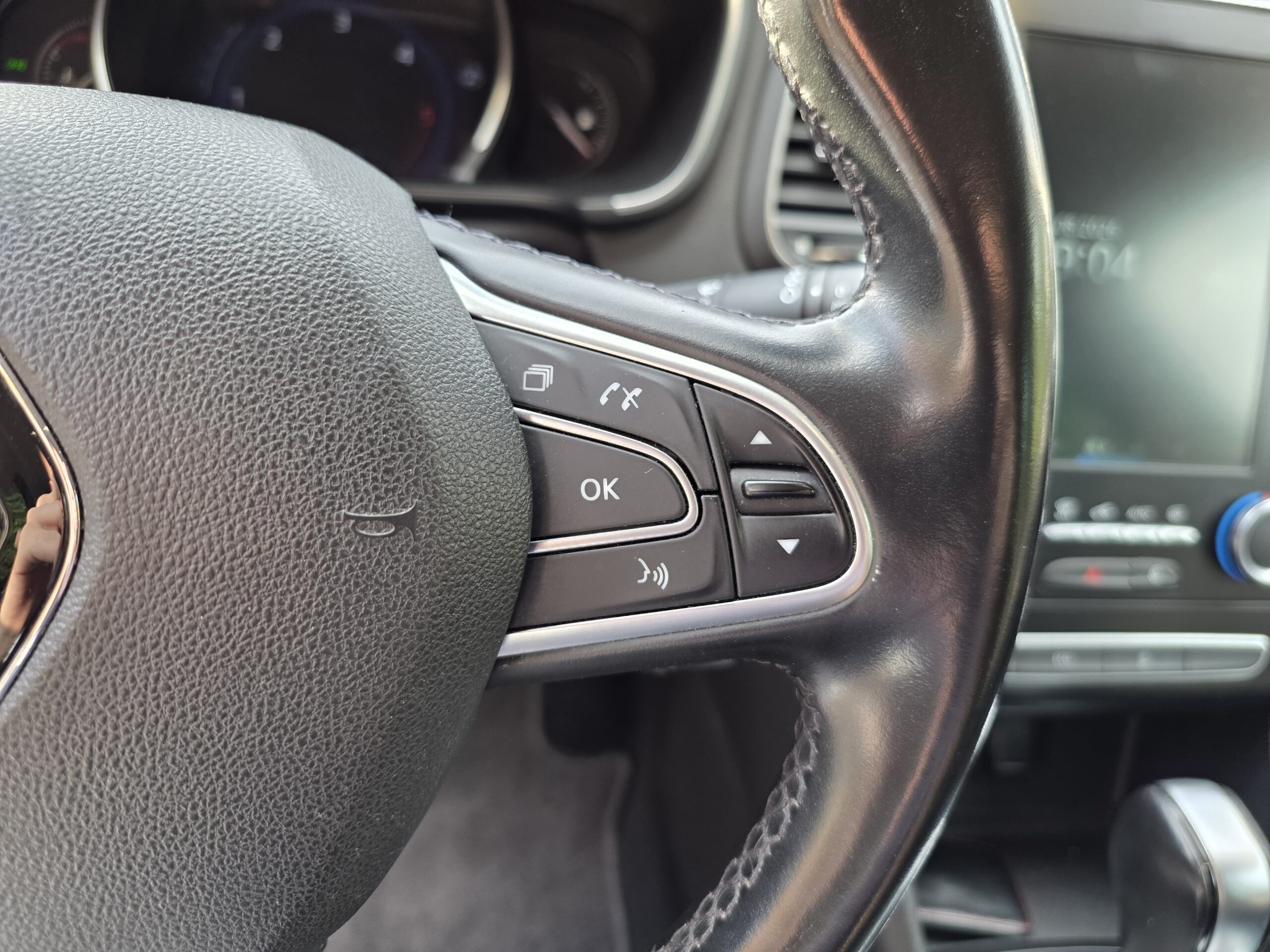 RENAULT MÉGANE IV INTENS – 1.5 BluedCi 110ch Automatique