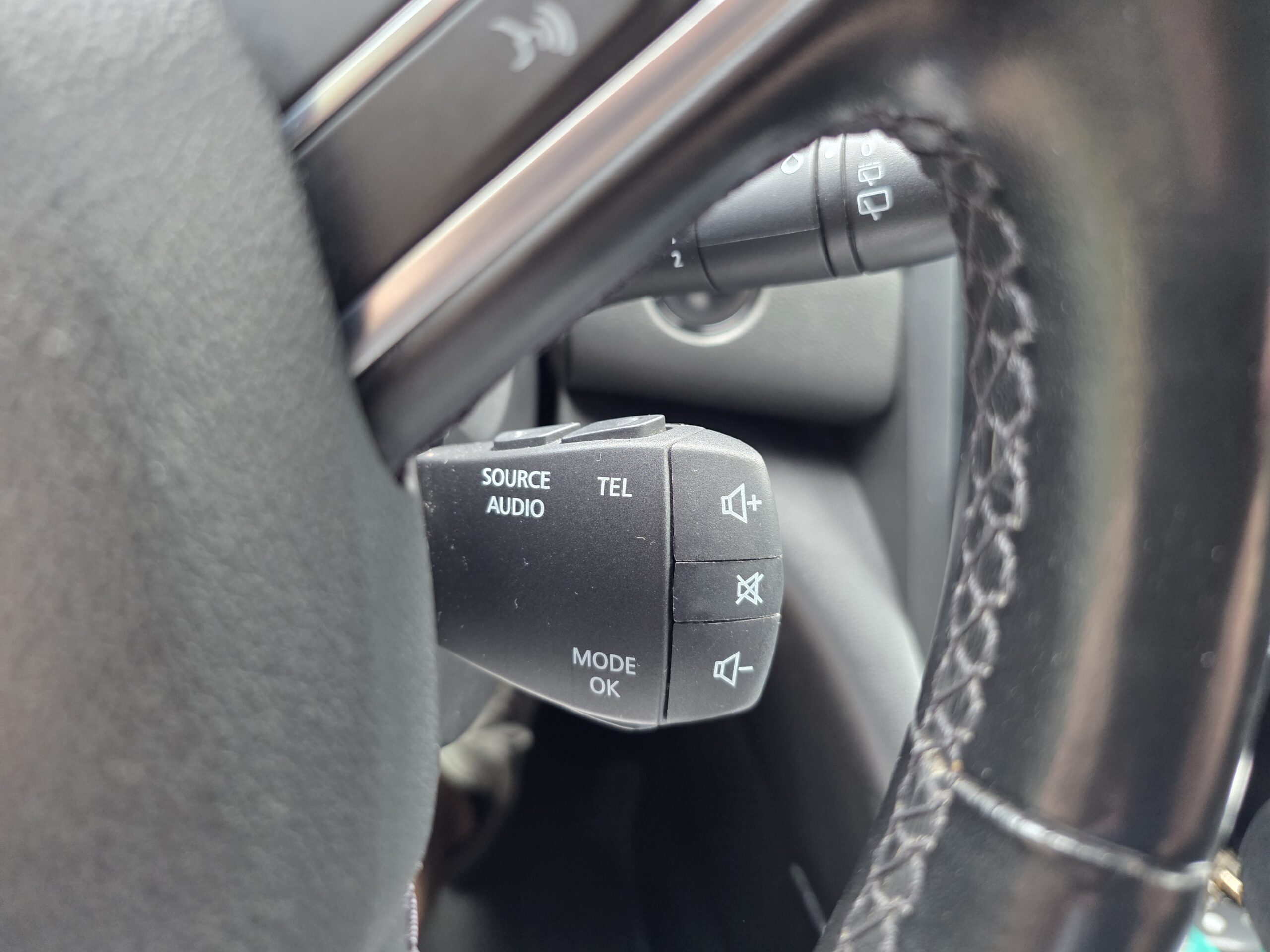 RENAULT MÉGANE IV INTENS – 1.5 BluedCi 110ch Automatique