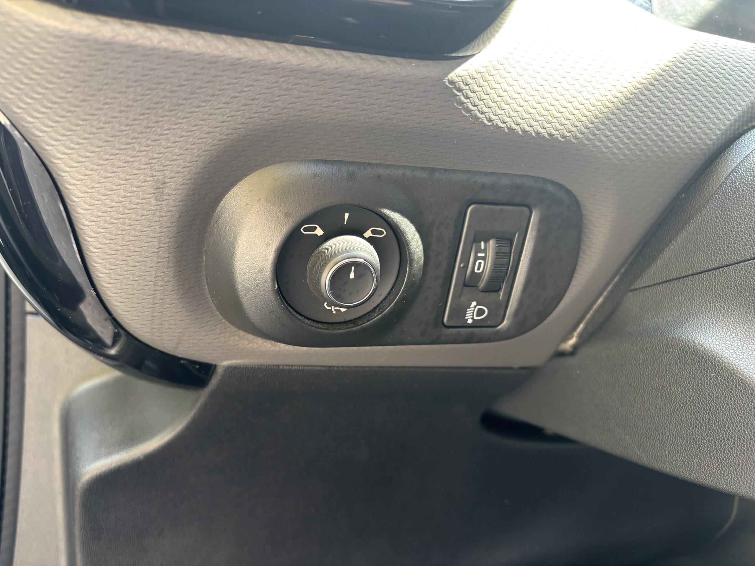CITROËN C4 Cactus Phase 2 1.2 THP 110 SHINE